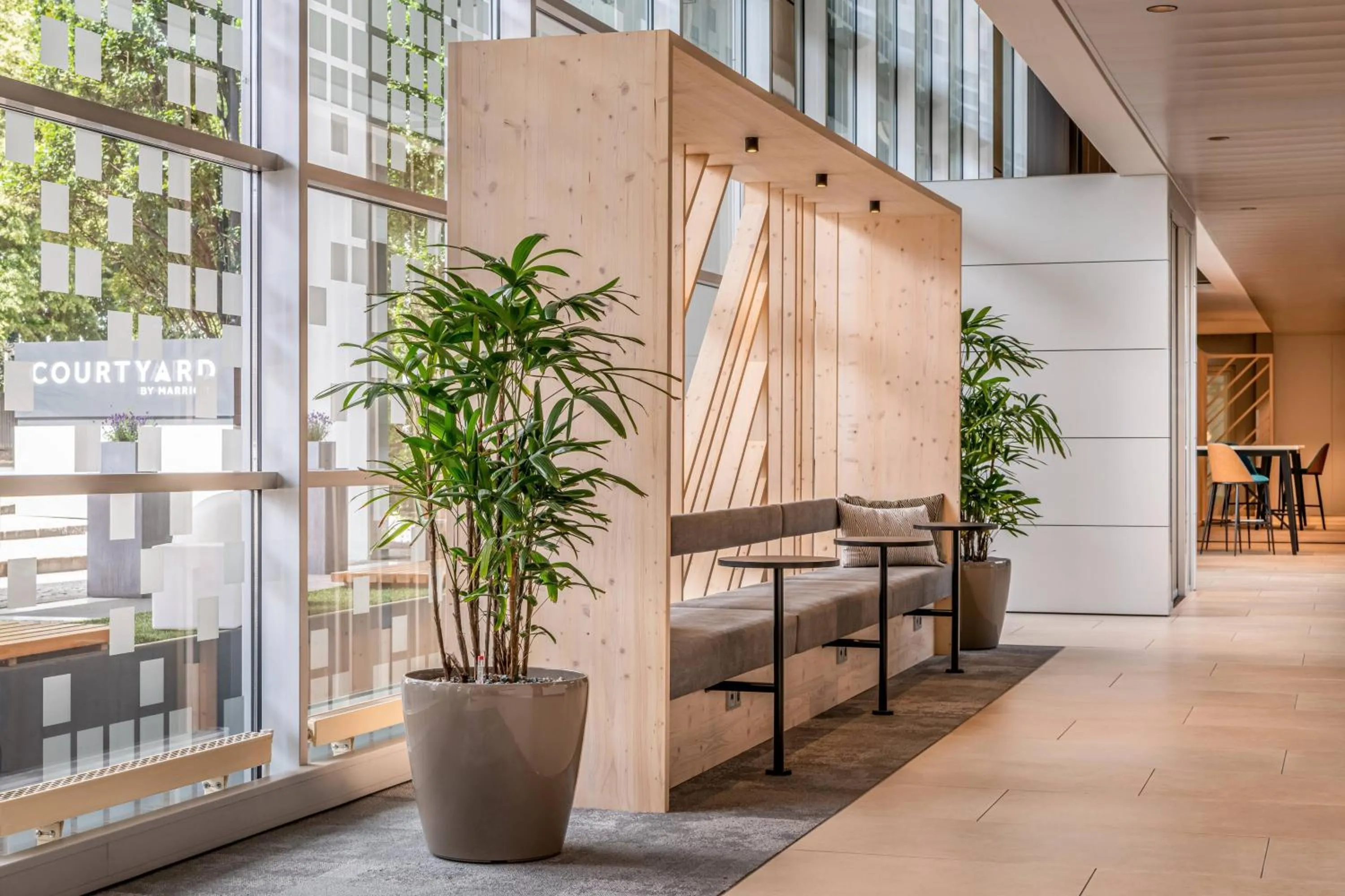 Lobby or reception in Courtyard by Marriott Linz