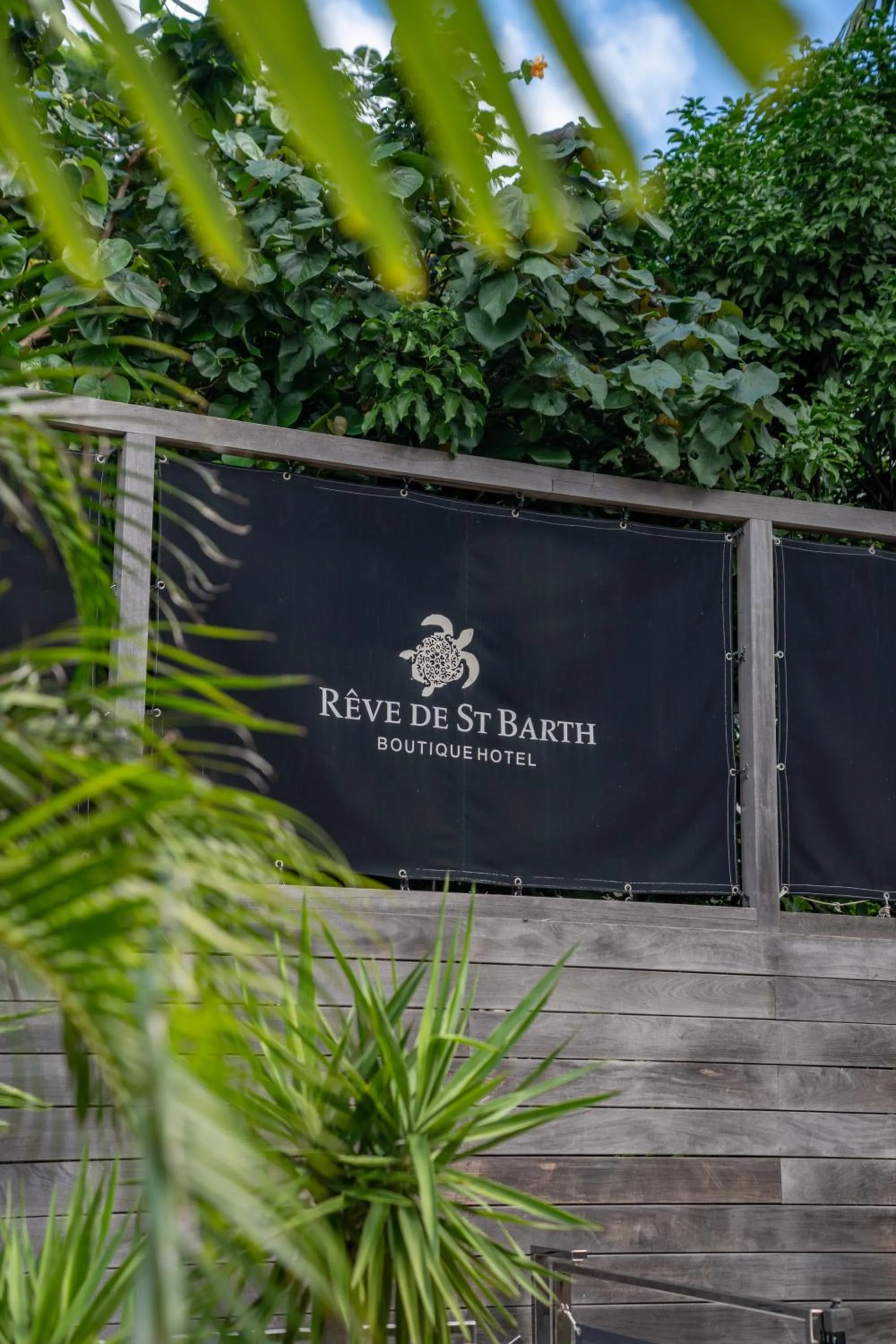 Property logo or sign in Rêve de Saint Barth - Vue Mer - Piscine Chauffée & Jacuzzi