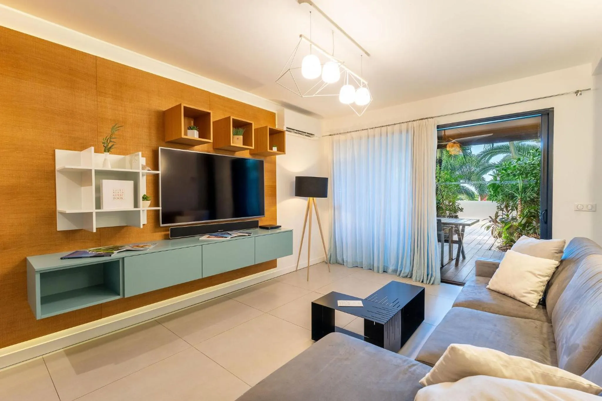 TV and multimedia in Rêve de Saint Barth - Vue Mer - Piscine Chauffée & Jacuzzi