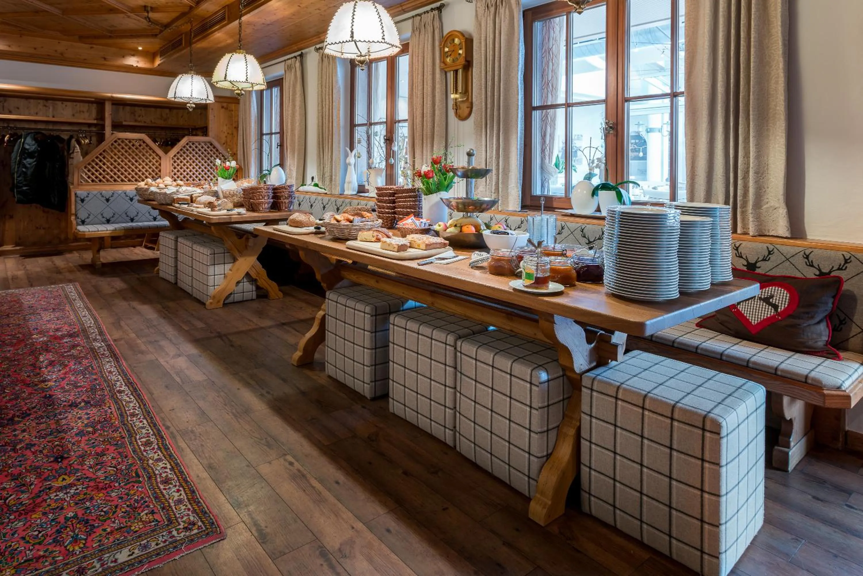 Buffet breakfast in Naturparkhotel Adler