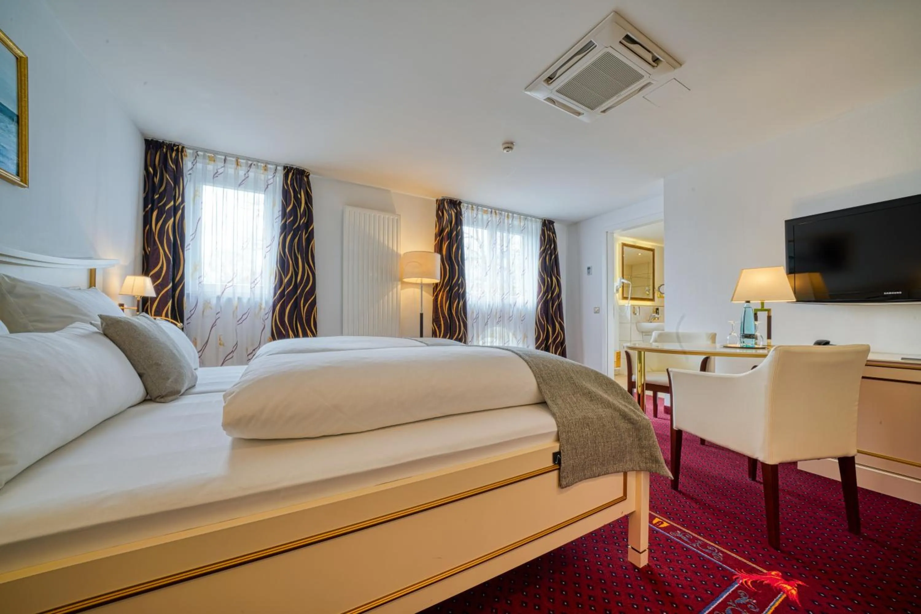 Photo of the whole room, Bed in Hotel Seeblick Wismar