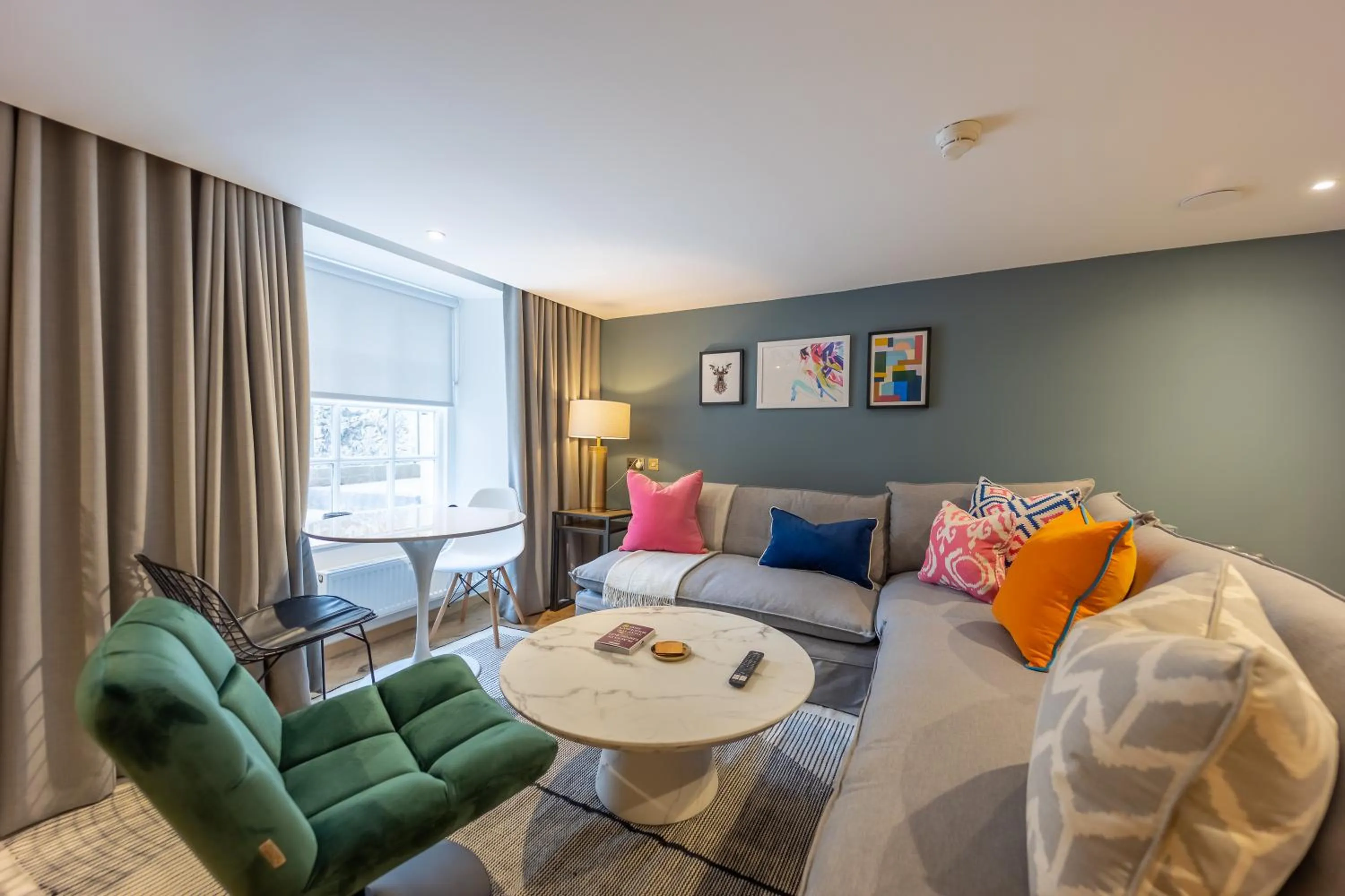 Living room in No1 Apartments Edinburgh - New Town
