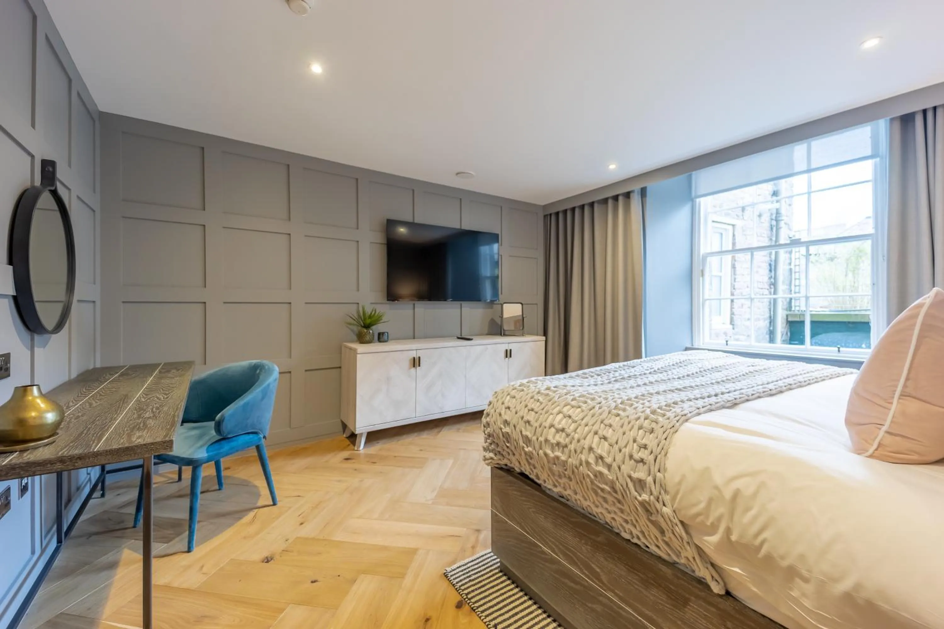 Bed in No1 Apartments Edinburgh - New Town