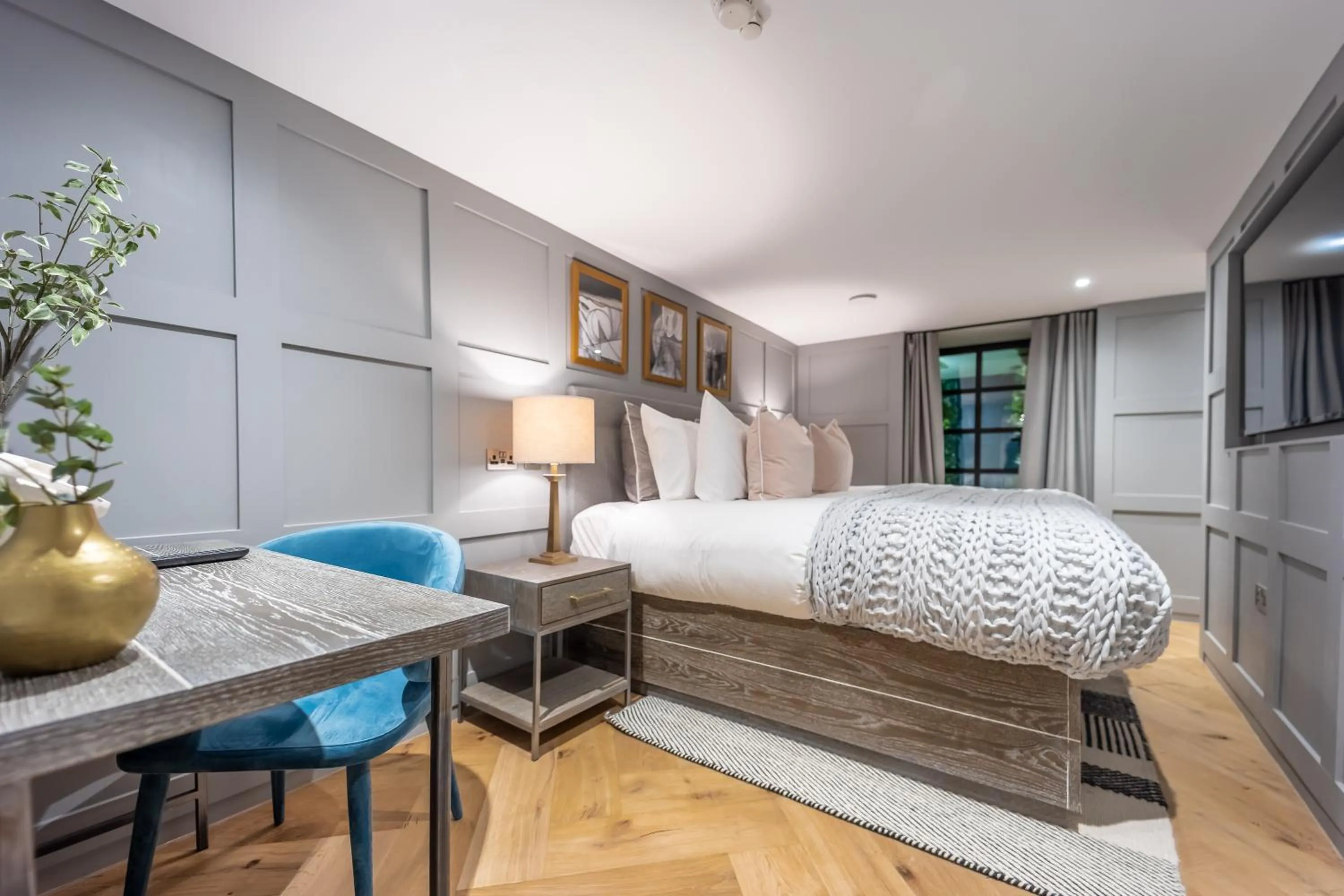 Bed in No1 Apartments Edinburgh - New Town