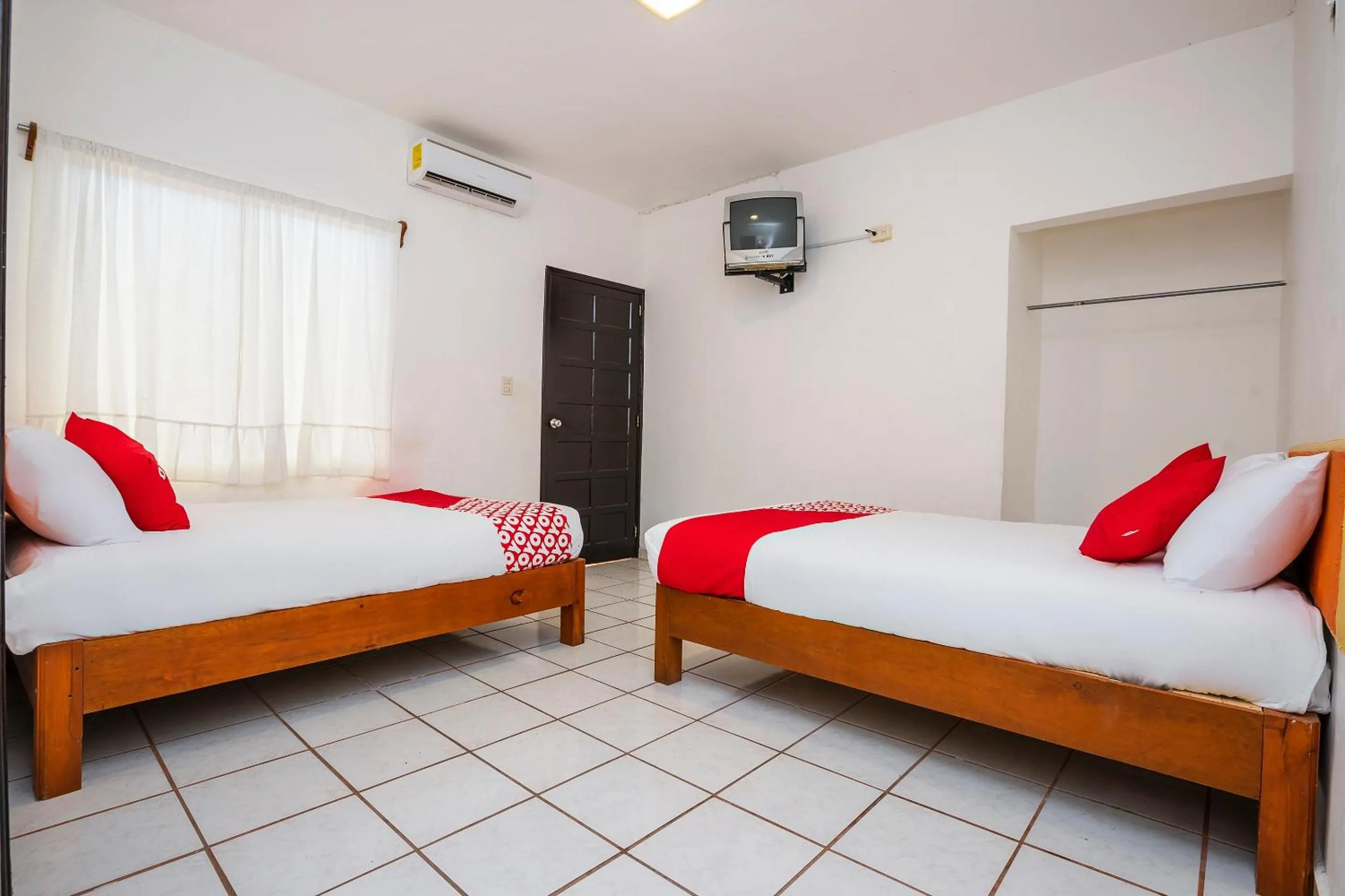 Bedroom in OYO Hotel Mexico