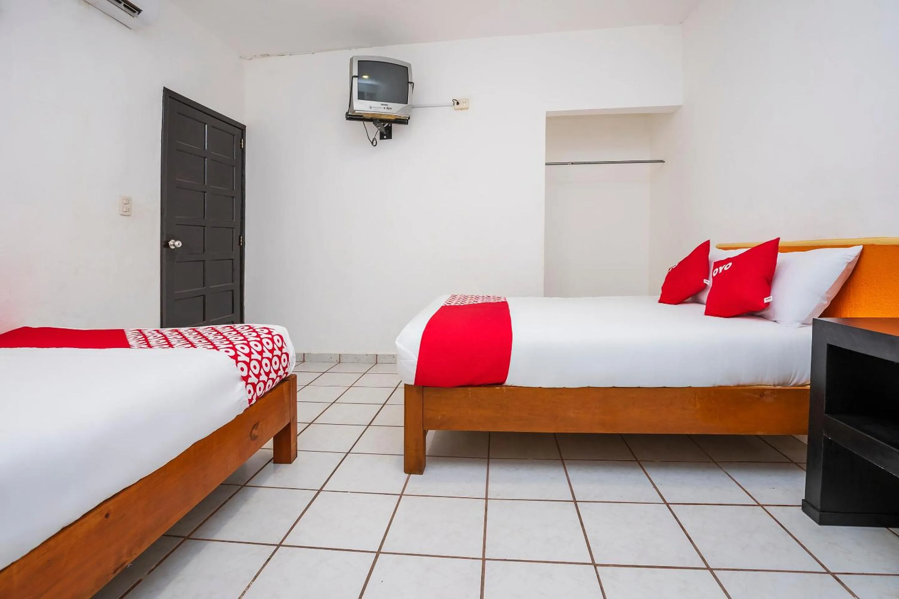 Bedroom in OYO Hotel Mexico