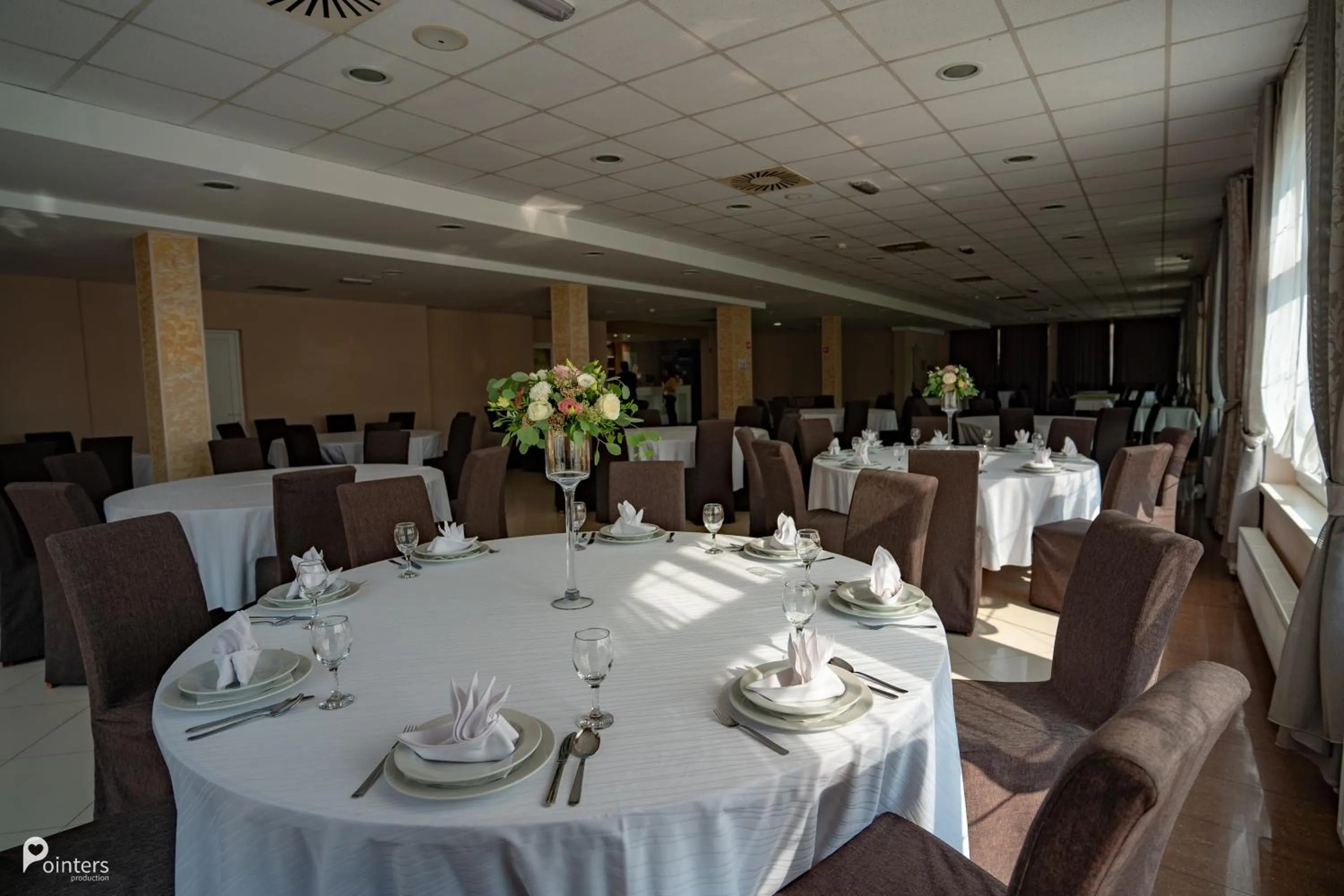 Restaurant/places to eat in Hotel Amarilis