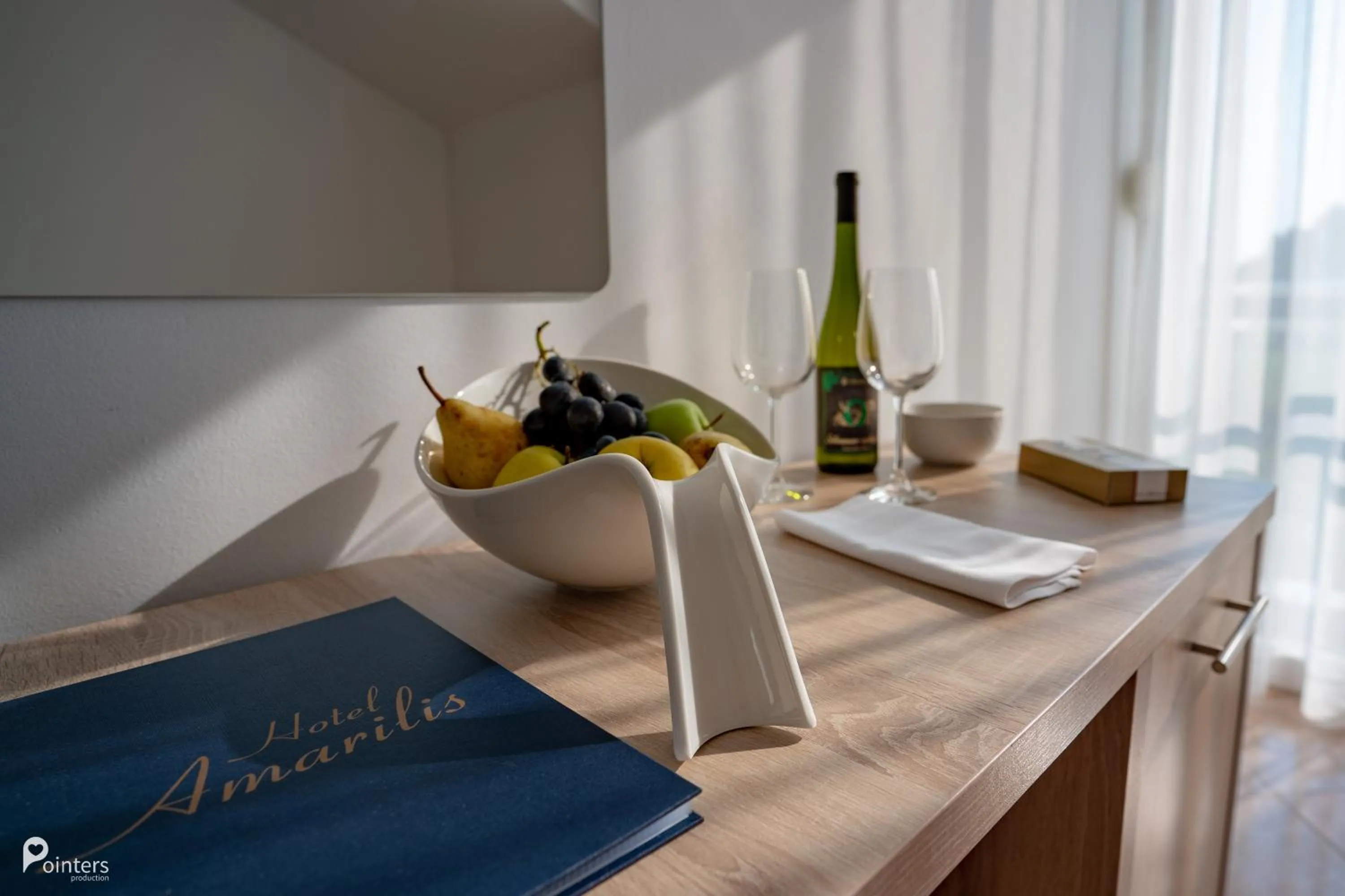 Photo of the whole room in Hotel Amarilis