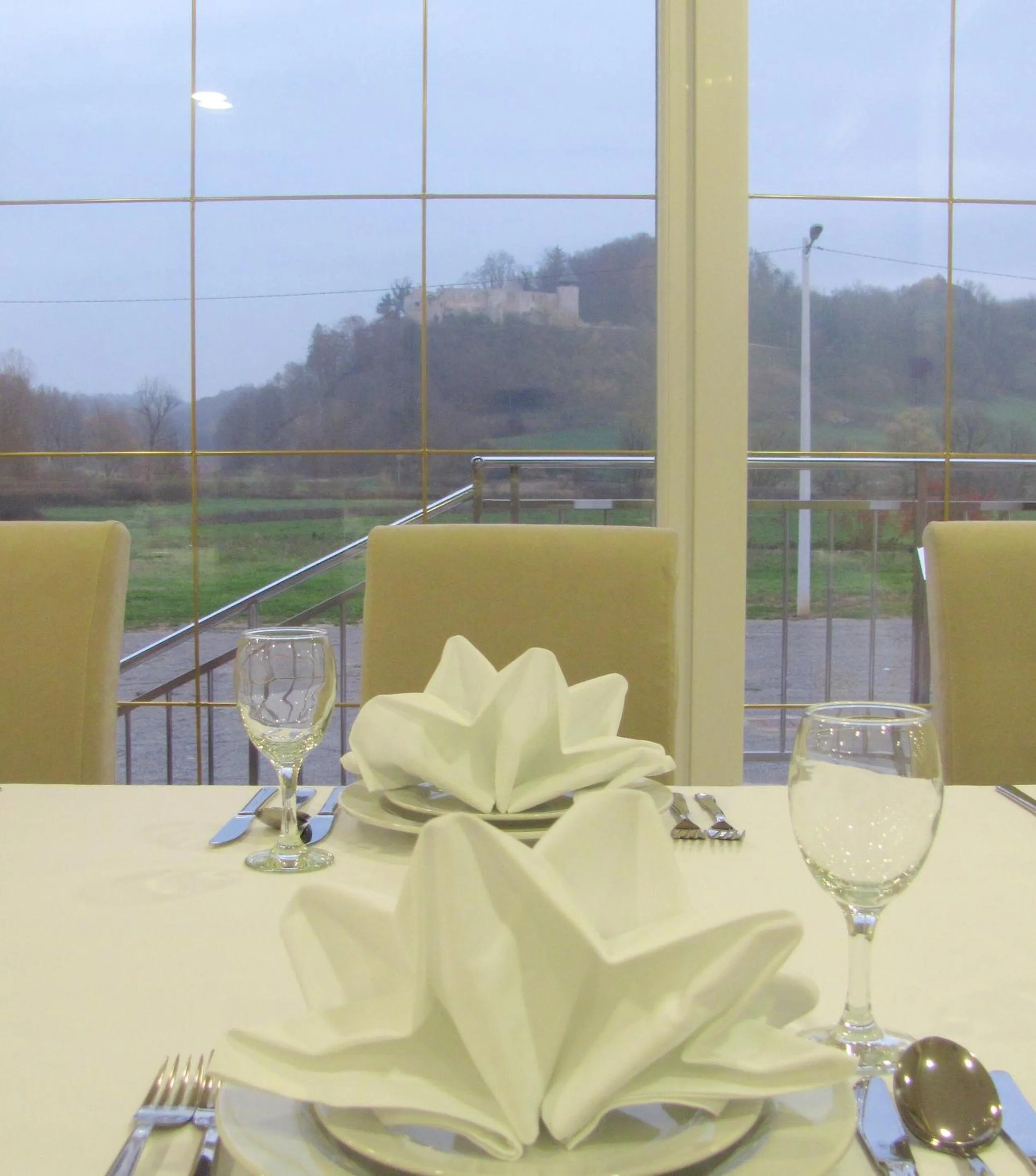 Restaurant/places to eat in Hotel Amarilis