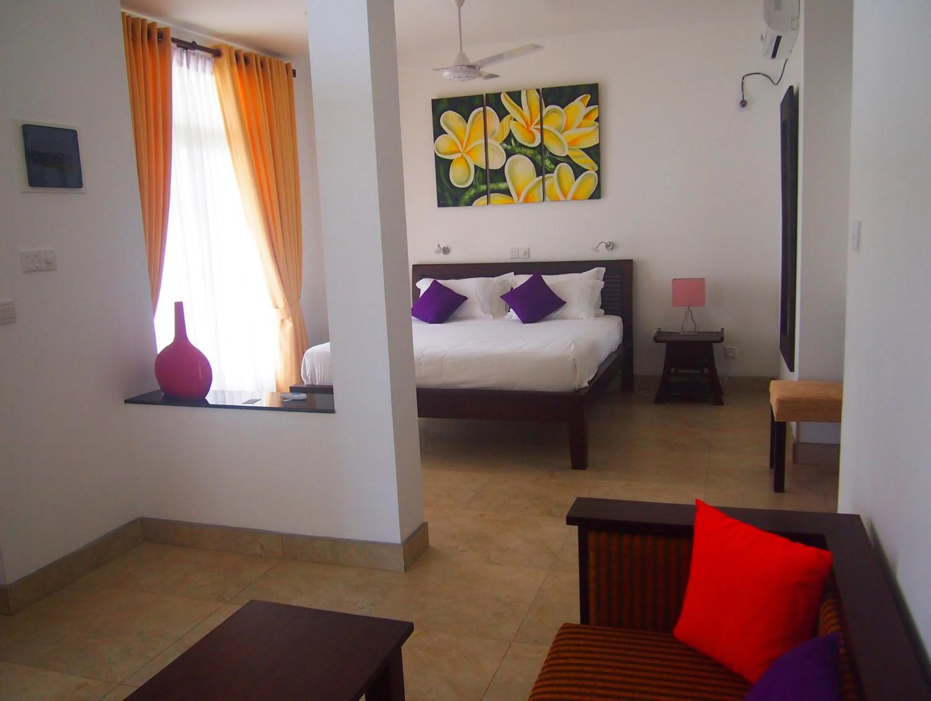 Bed in IMAGINE Villa Hotel