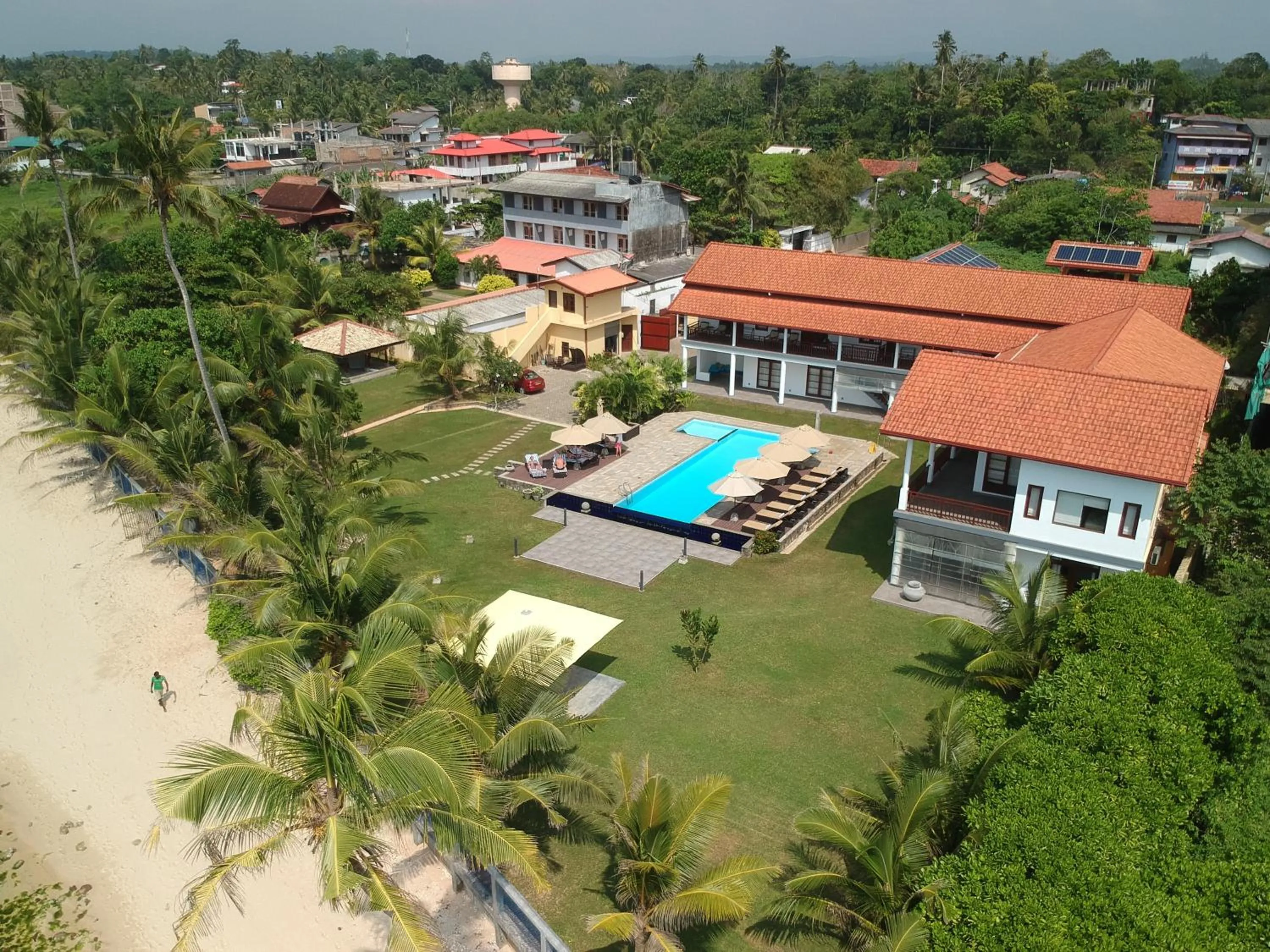 Garden in IMAGINE Villa Hotel