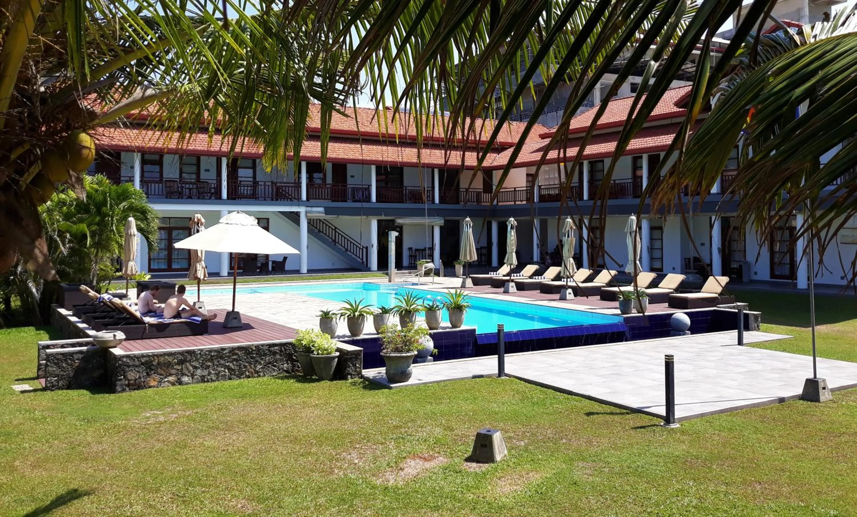 Facade/entrance in IMAGINE Villa Hotel