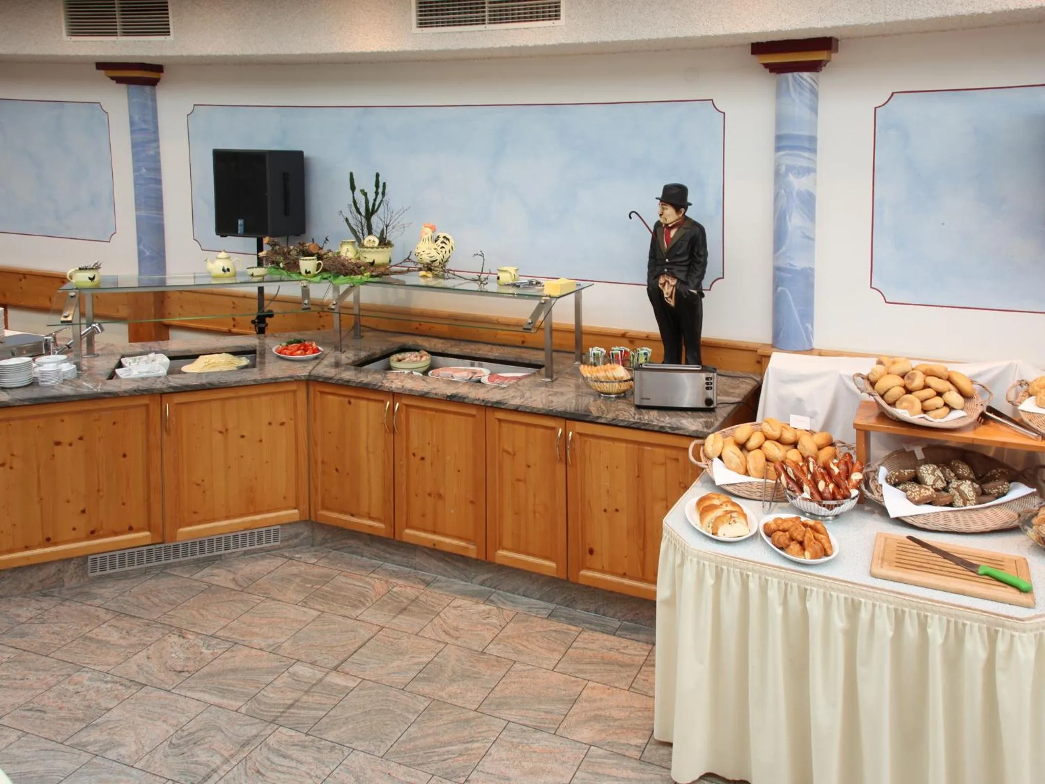 Buffet breakfast in Hotel Klosterbräustuben