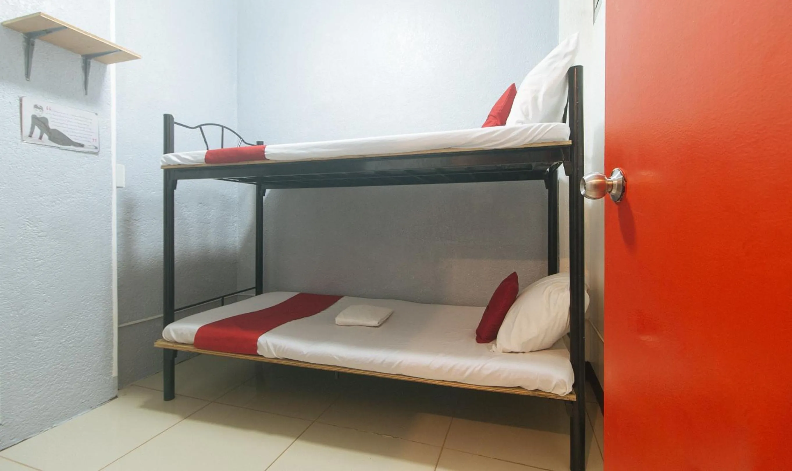 bunk bed, Bed in RedDoorz Plus near Tambo Paranaque