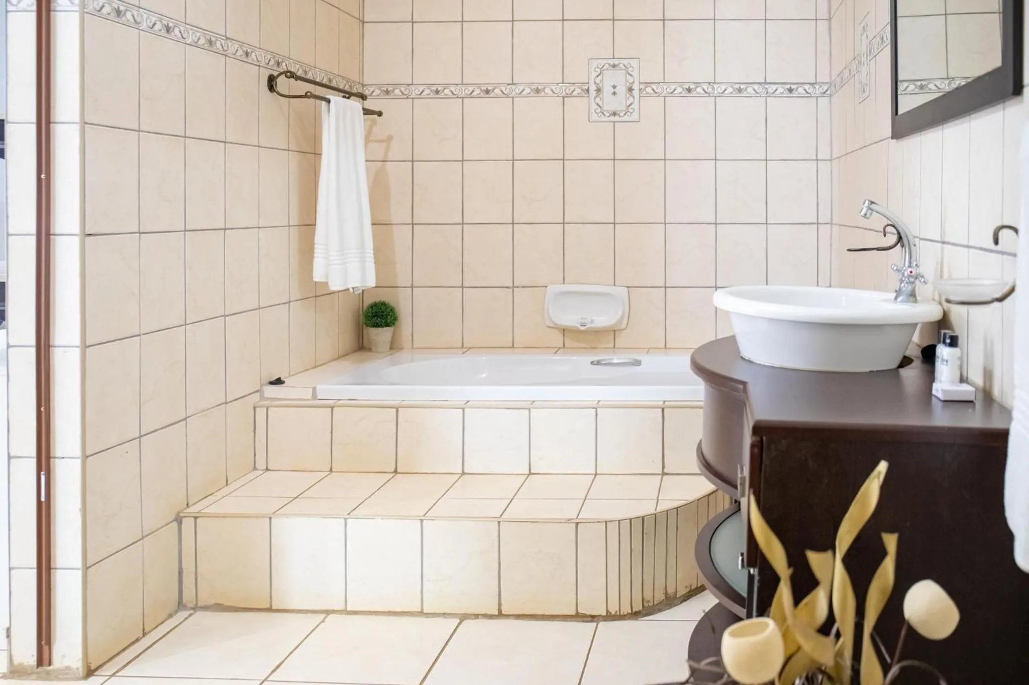 Bathroom in BON Hotel Rustenburg