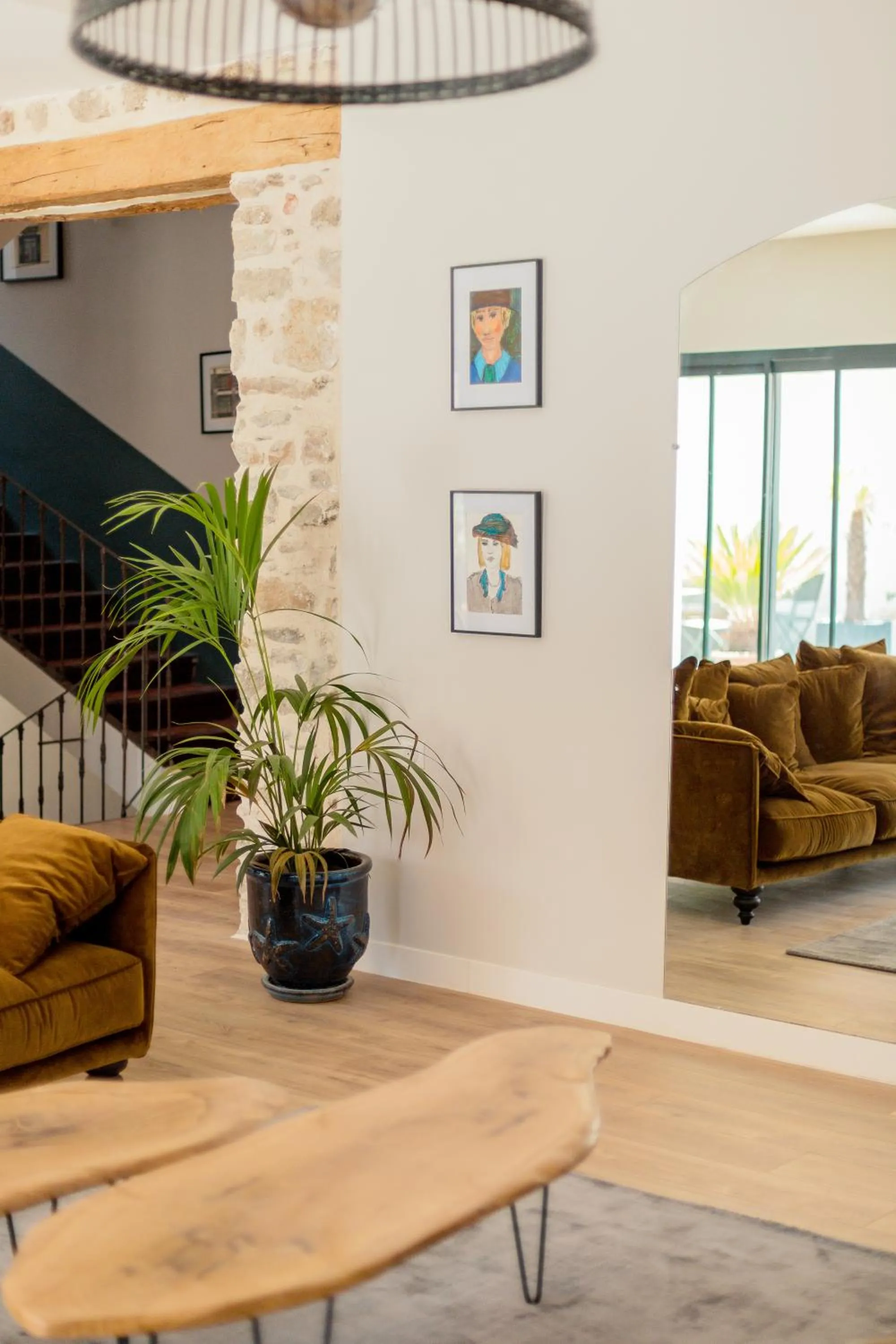 Living room in UNE HISTOIRE DE FAMILLE