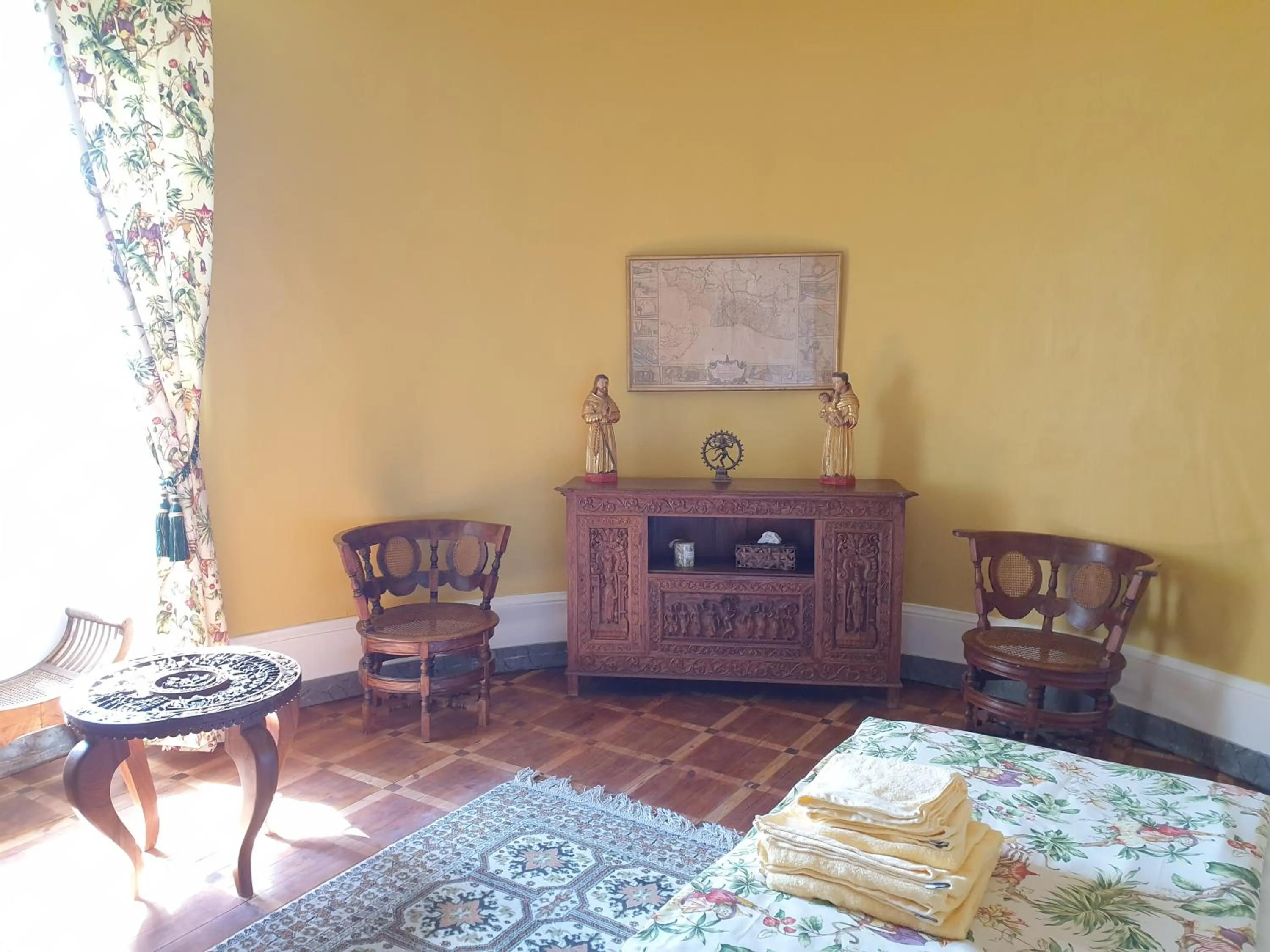 Photo of the whole room in Château de Saint Bonnet les Oules