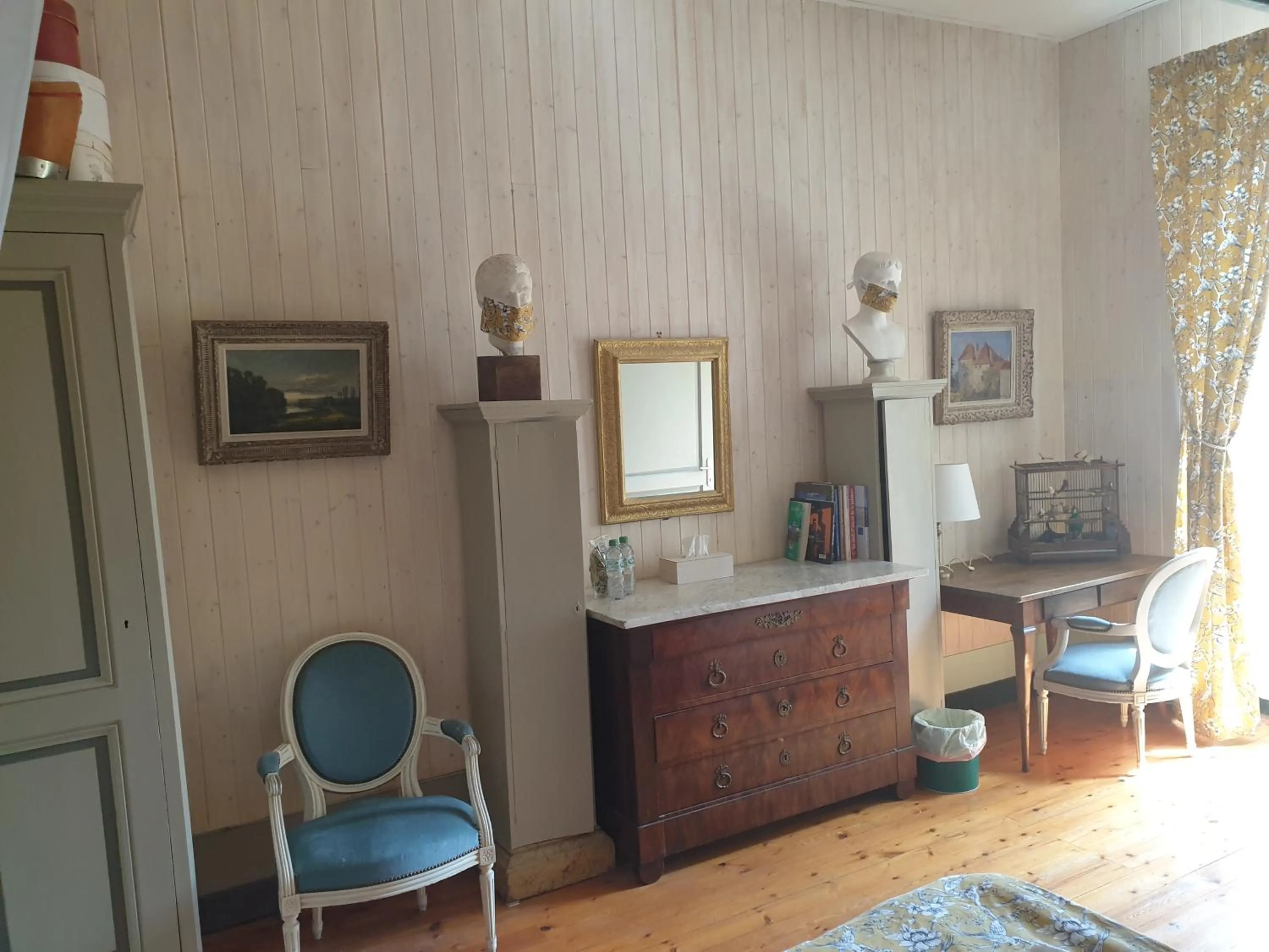 Decorative detail in Château de Saint Bonnet les Oules