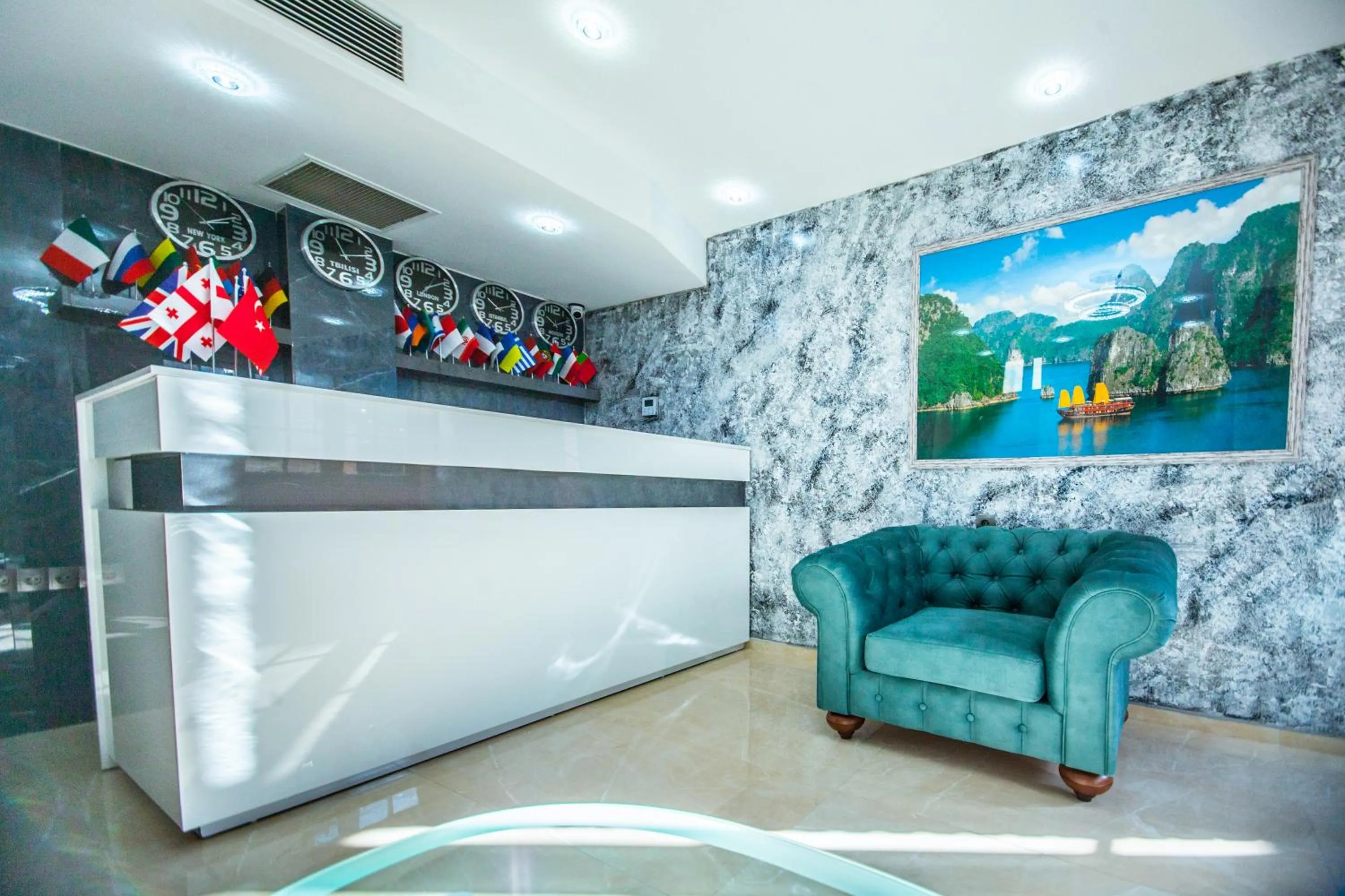 Lobby or reception in MUSMORE Boutique Hotel