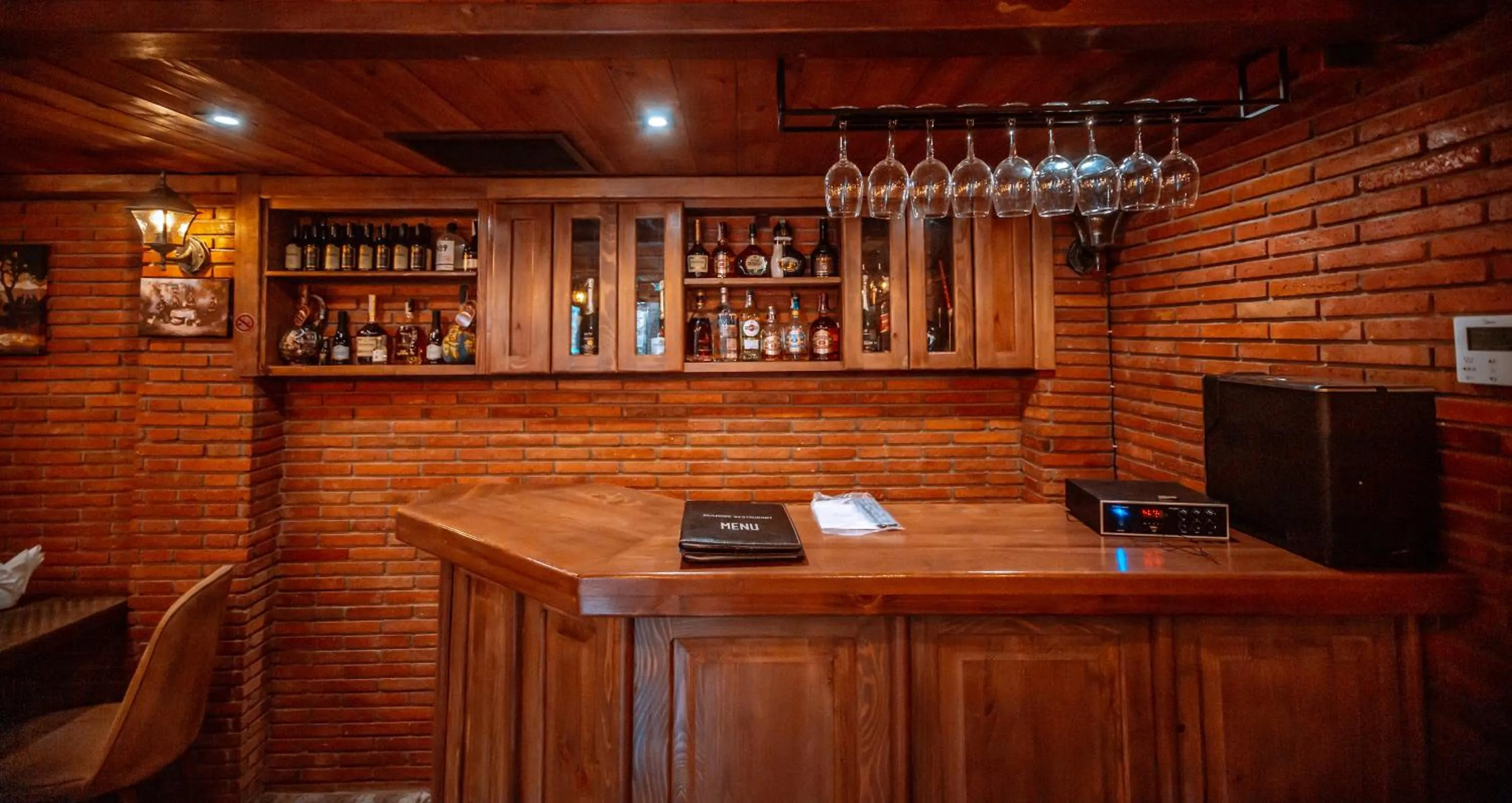 Restaurant/places to eat in MUSMORE Boutique Hotel