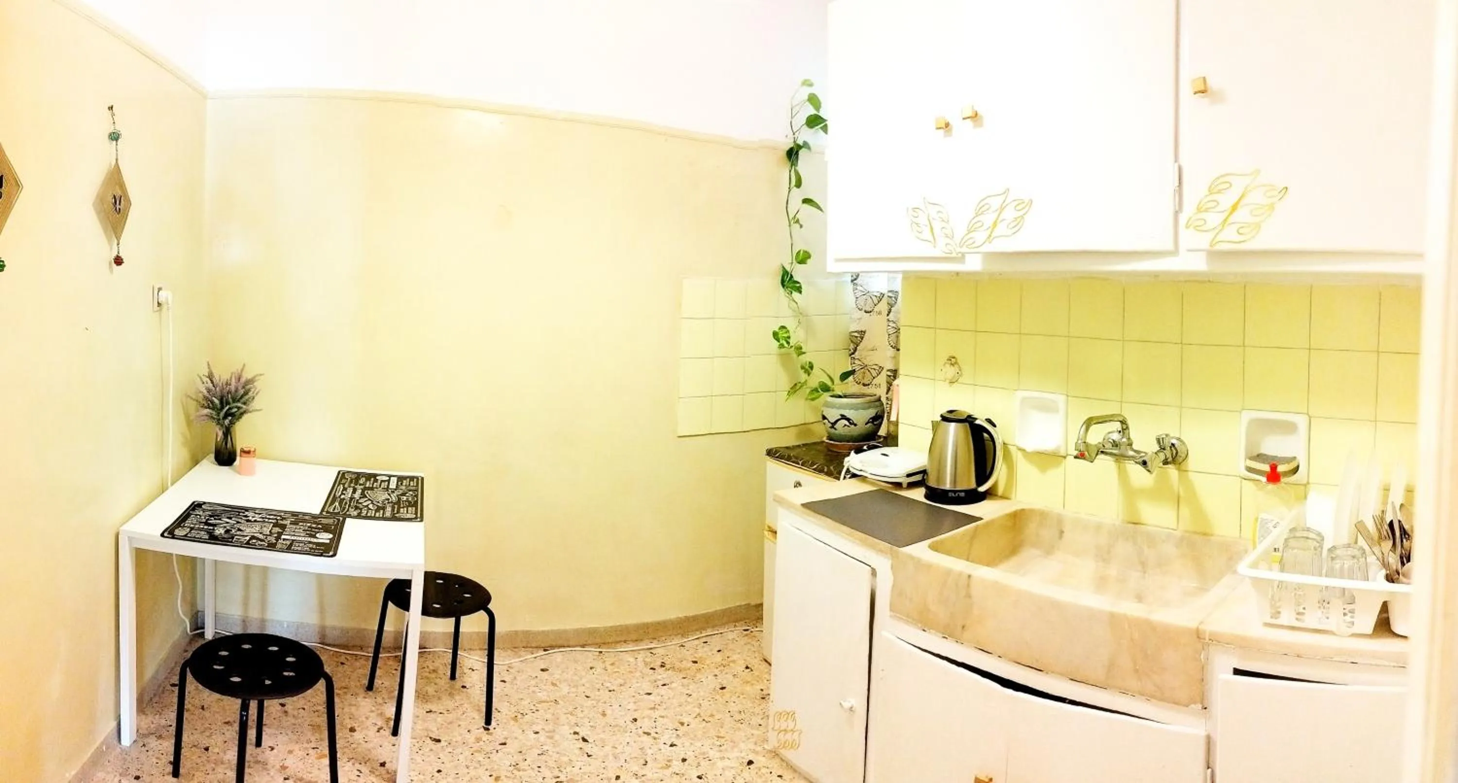 Cozy room in quiet neighbourhood