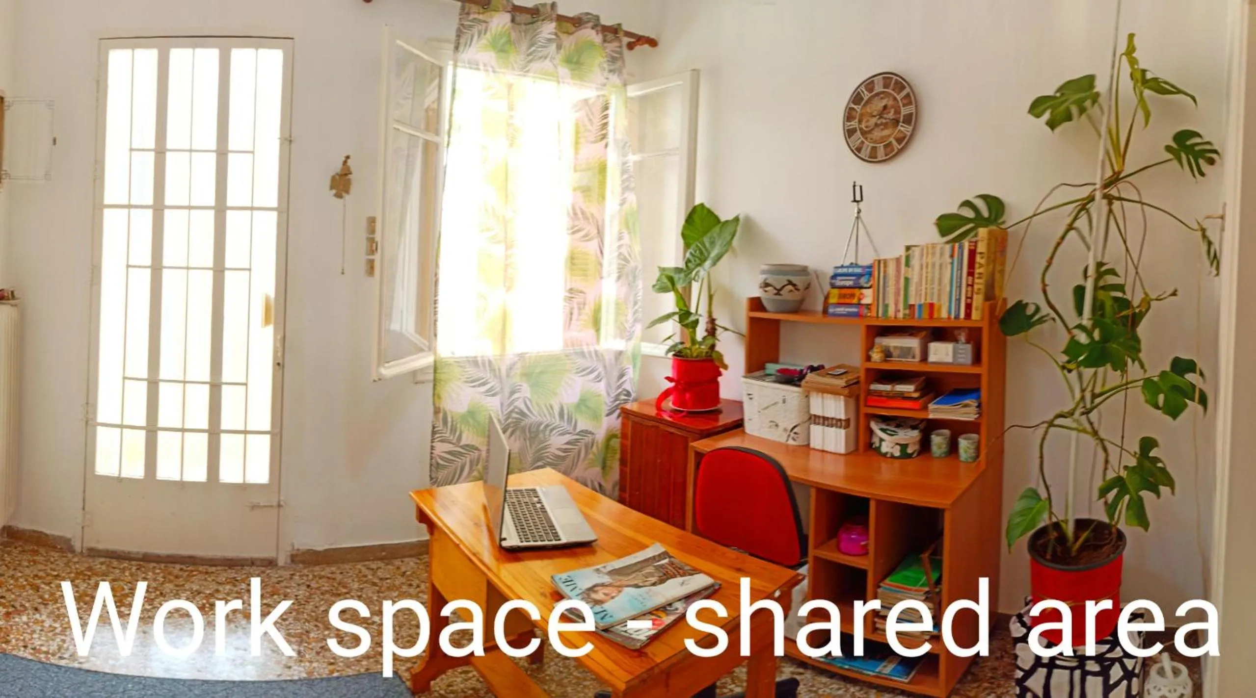 Cozy room in quiet neighbourhood