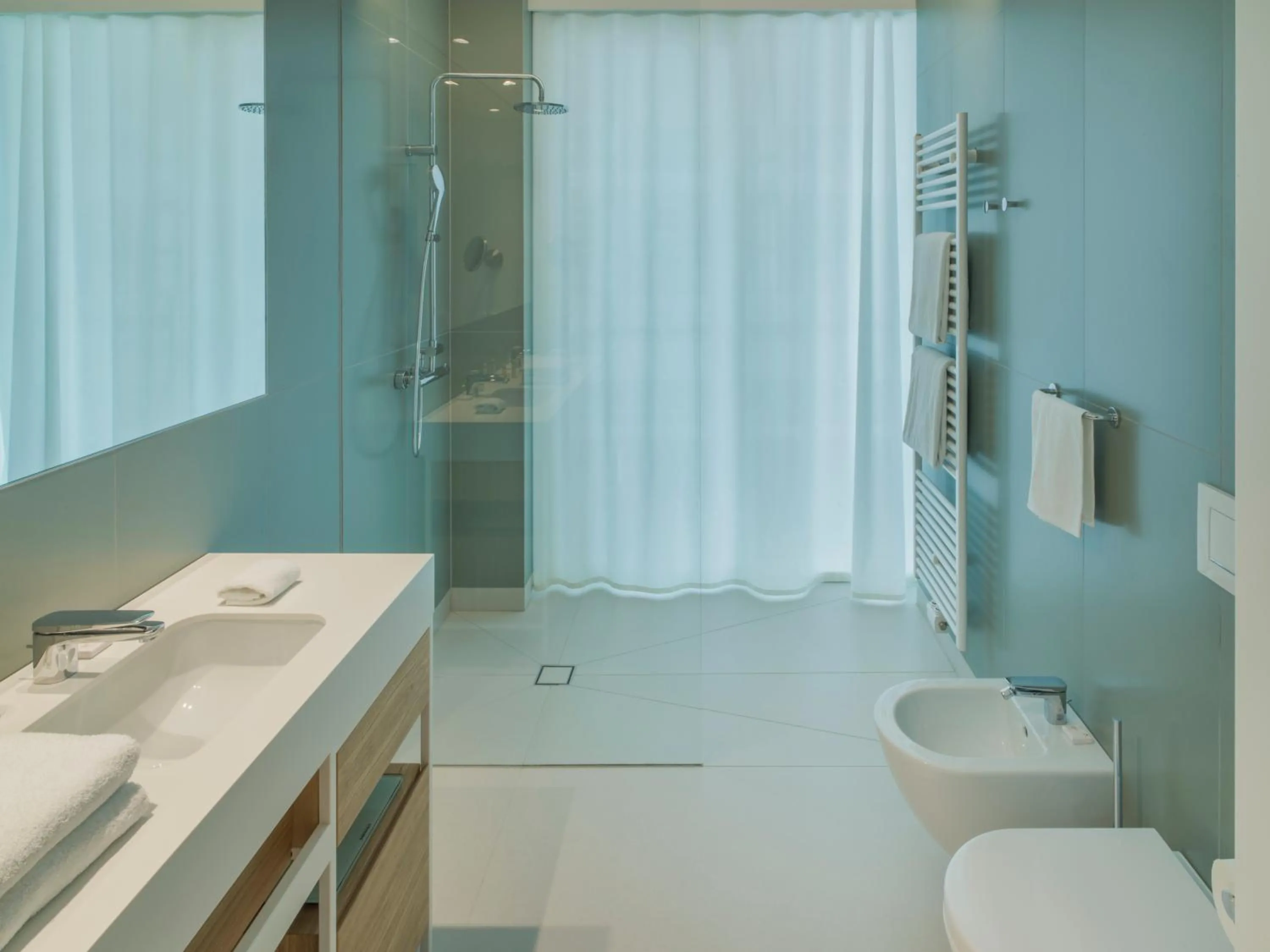 Shower in Falkensteiner Residences Jesolo