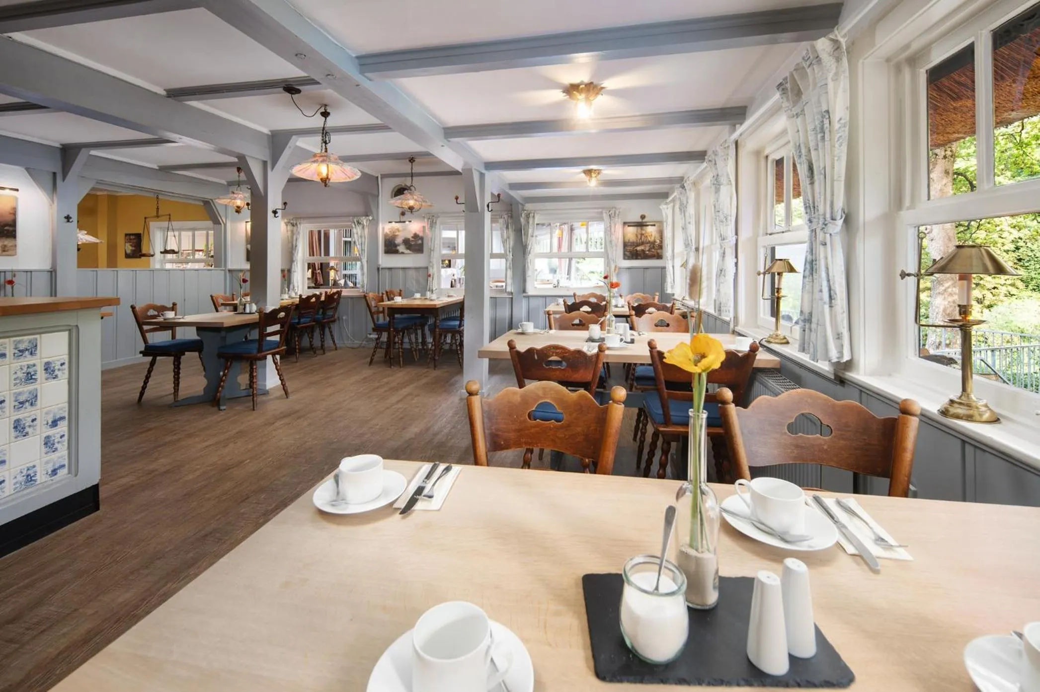 Restaurant/places to eat in Kleinhuis Hotel Mellingburger Schleuse