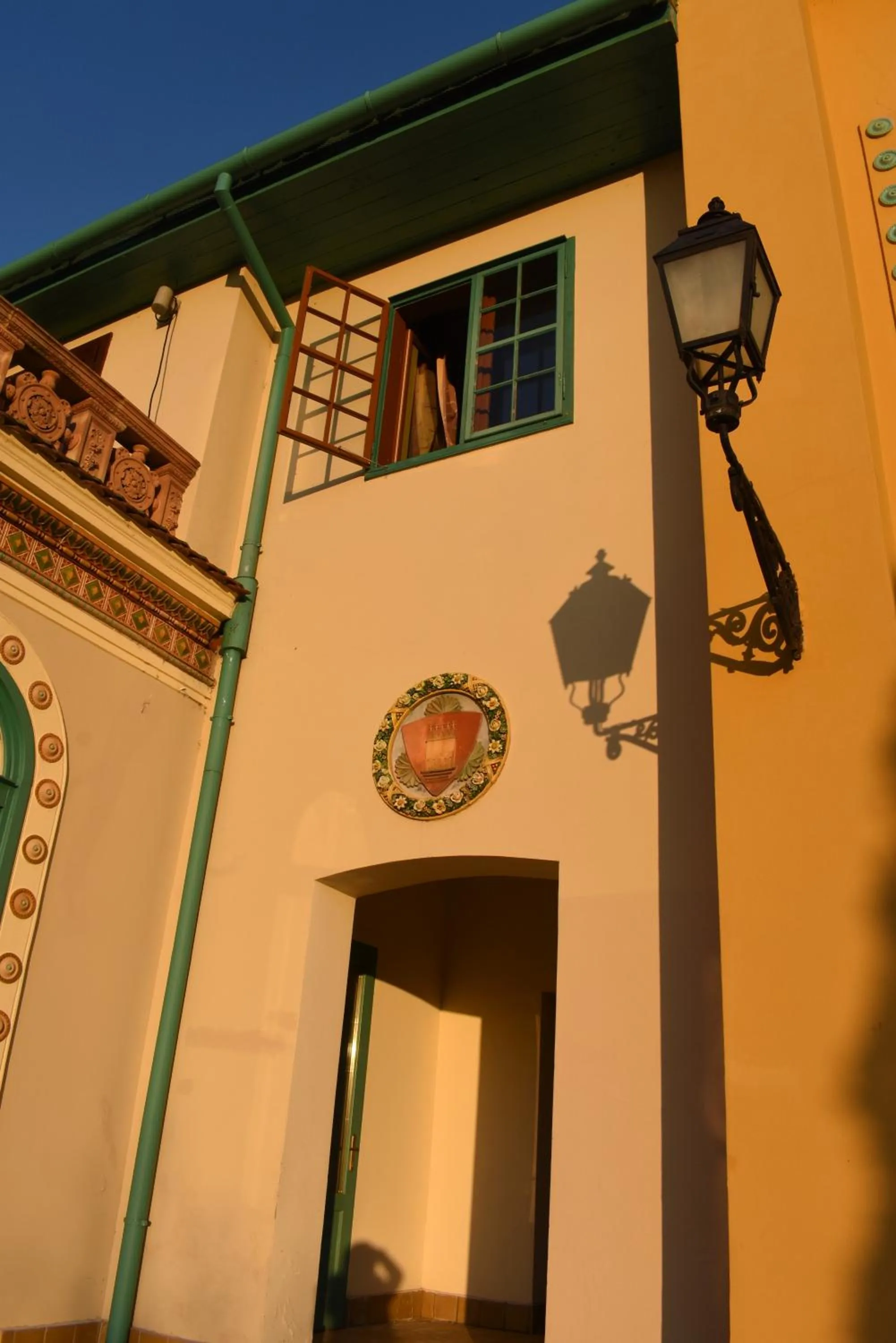 Property building in Zsolnay Negyed Vendégháza