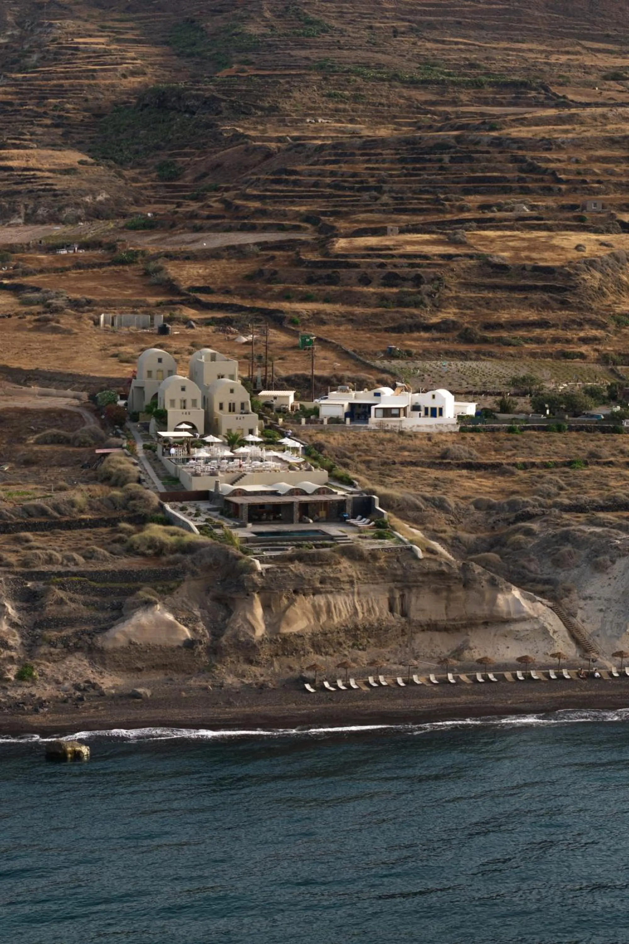 Property building in Colombos Beachfront