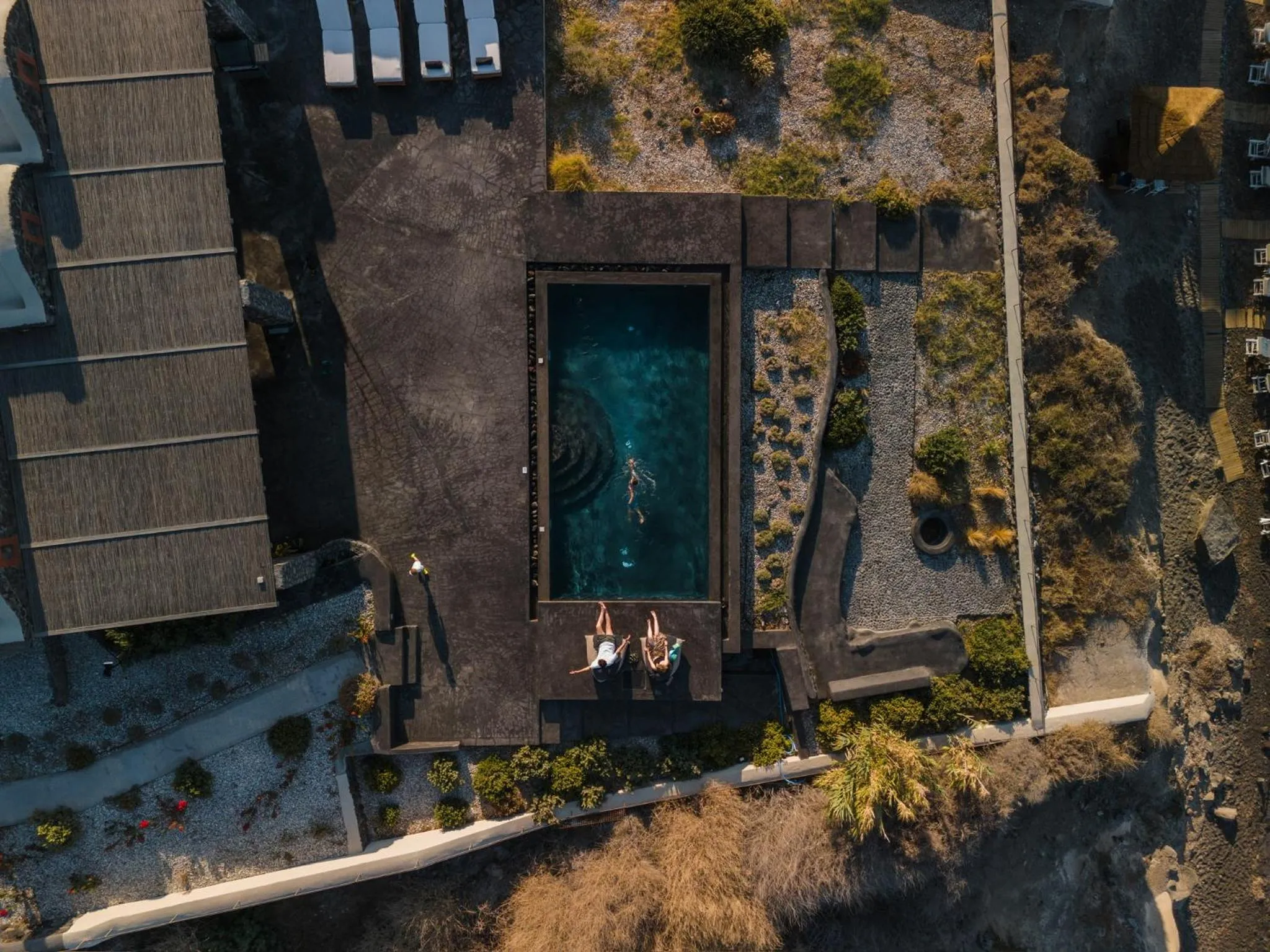 Property building in Colombos Beachfront