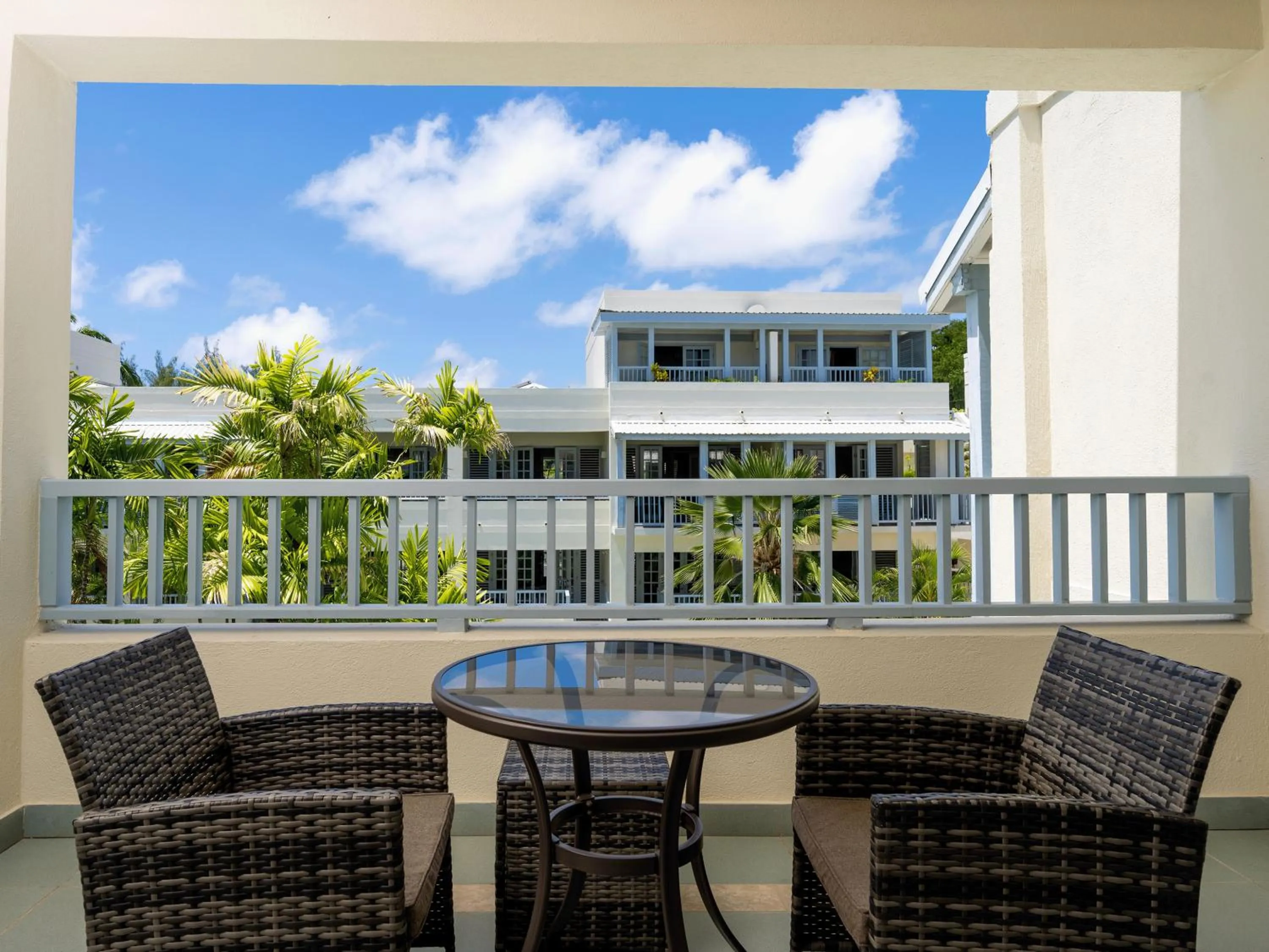 Balcony/Terrace in Savannah Beach Club Hotel