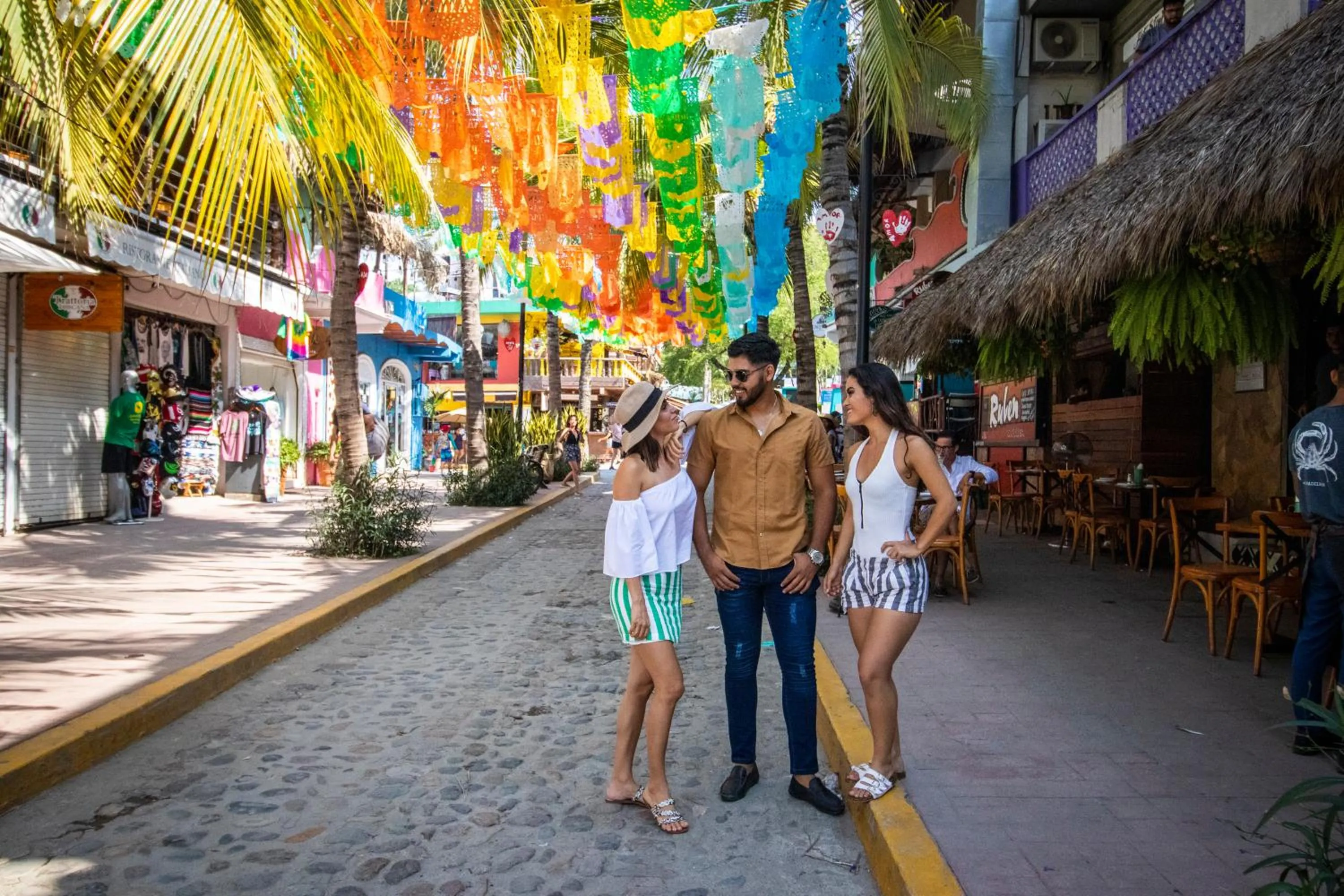 Restaurant/places to eat in Viajero Sayulita Hostel