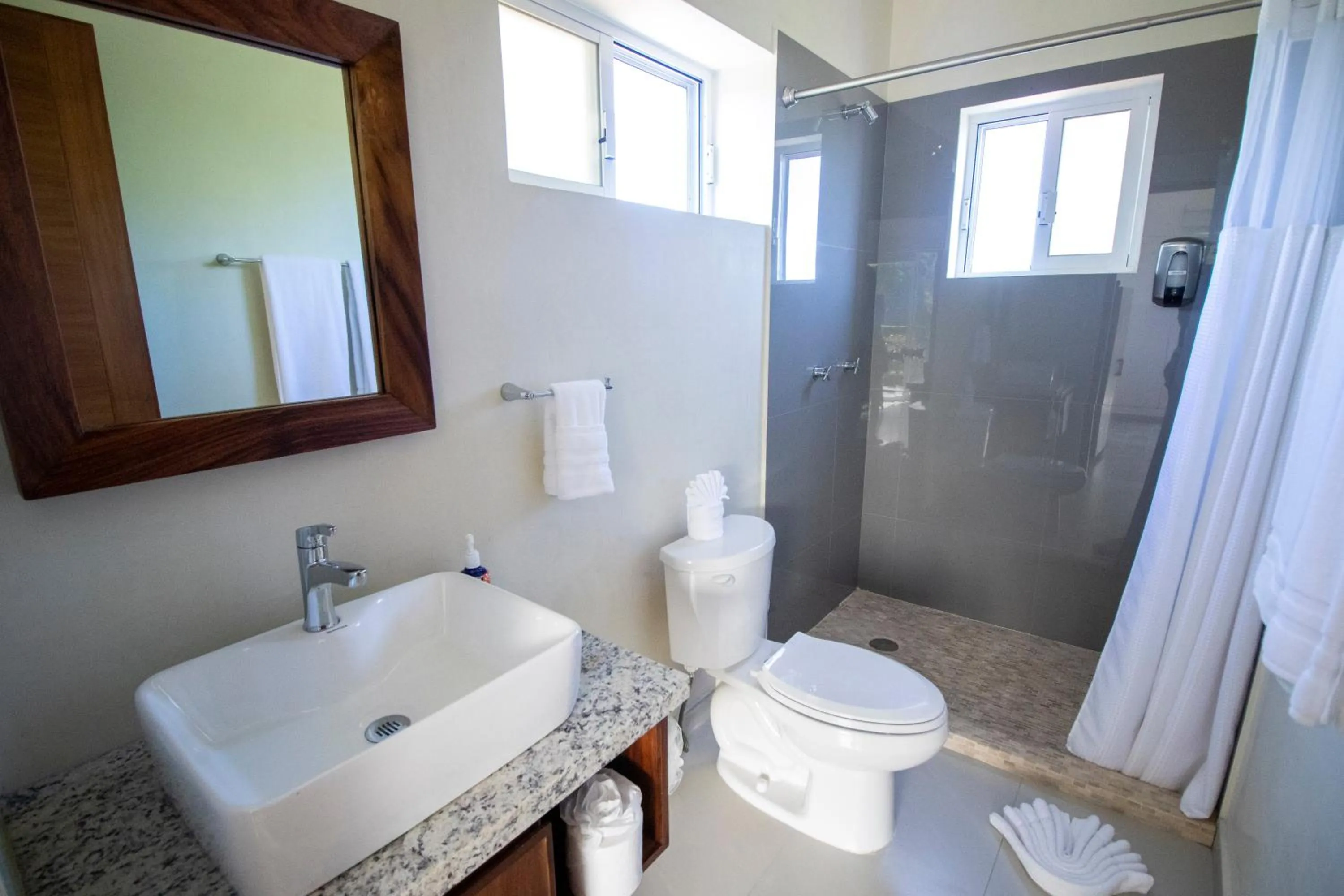 Bathroom in Viajero Sayulita Hostel