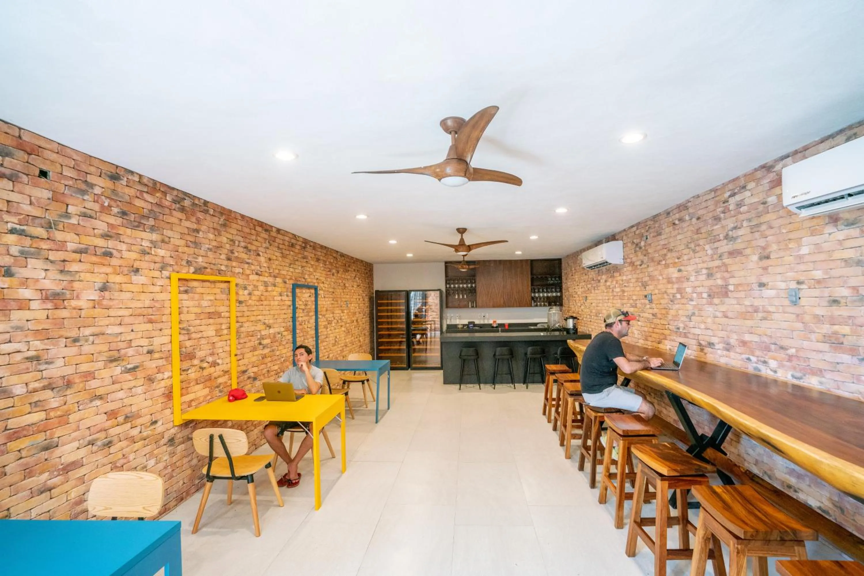 Drinks in Viajero Sayulita Hostel