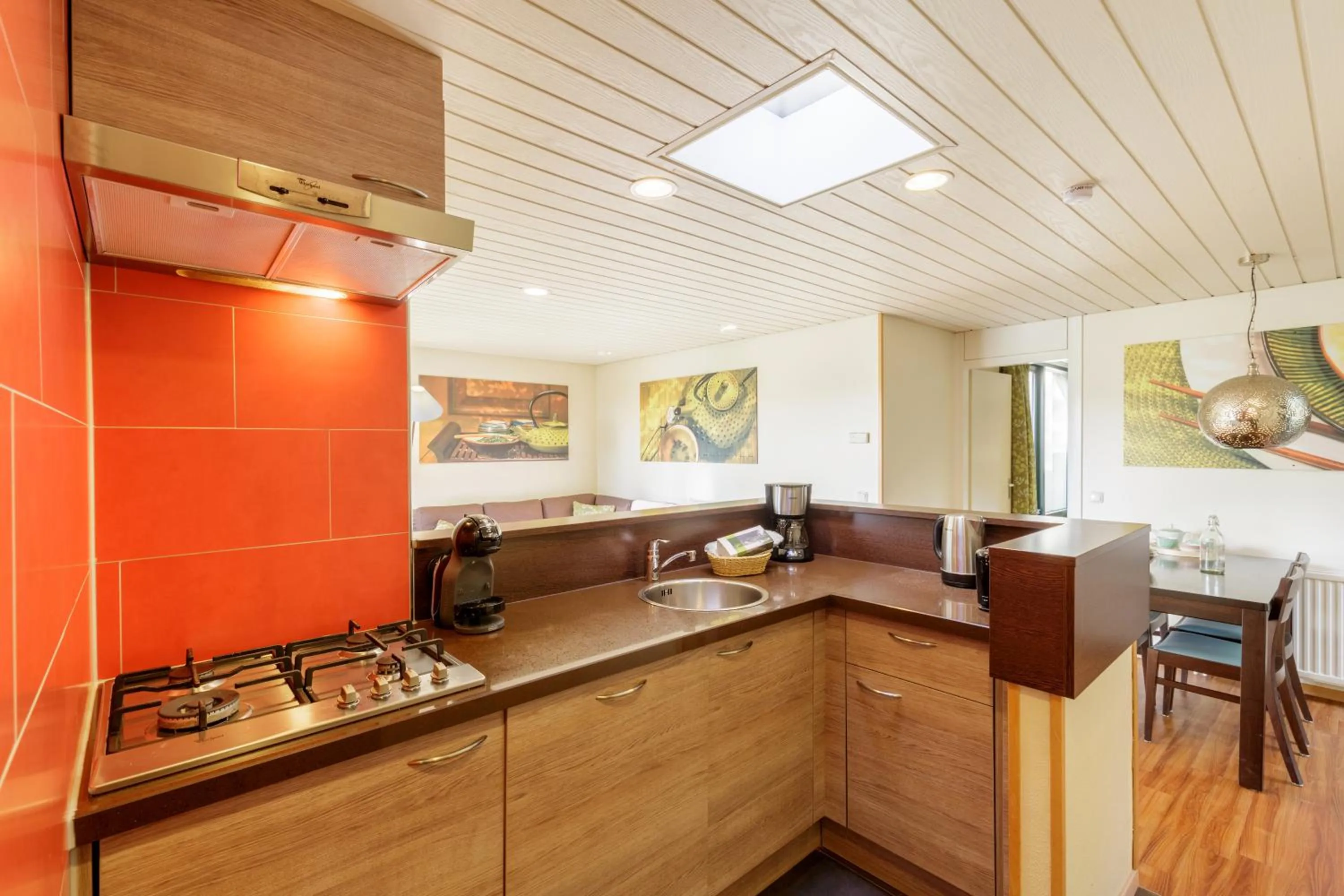 Kitchen or kitchenette in Center Parcs Bispinger Lüneburger Heide