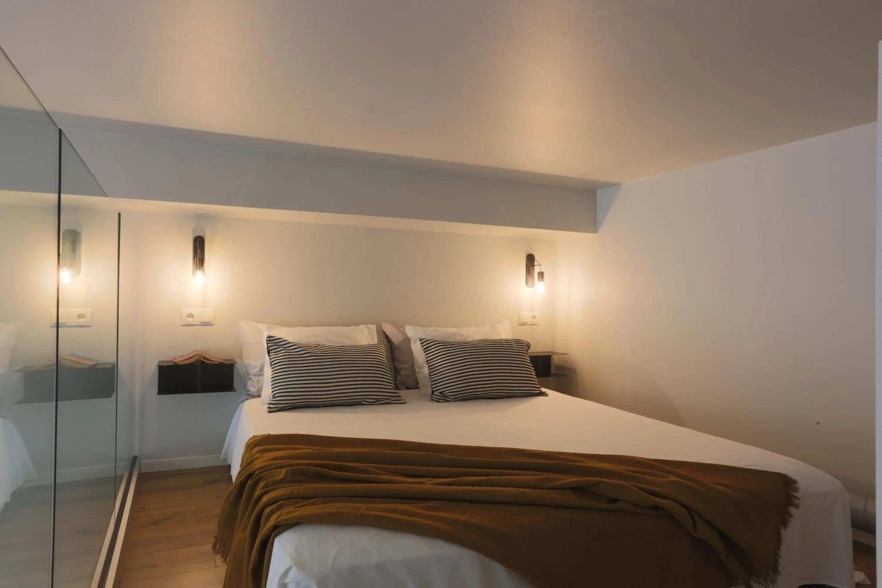 Bed in Foundry Hotel Apartments