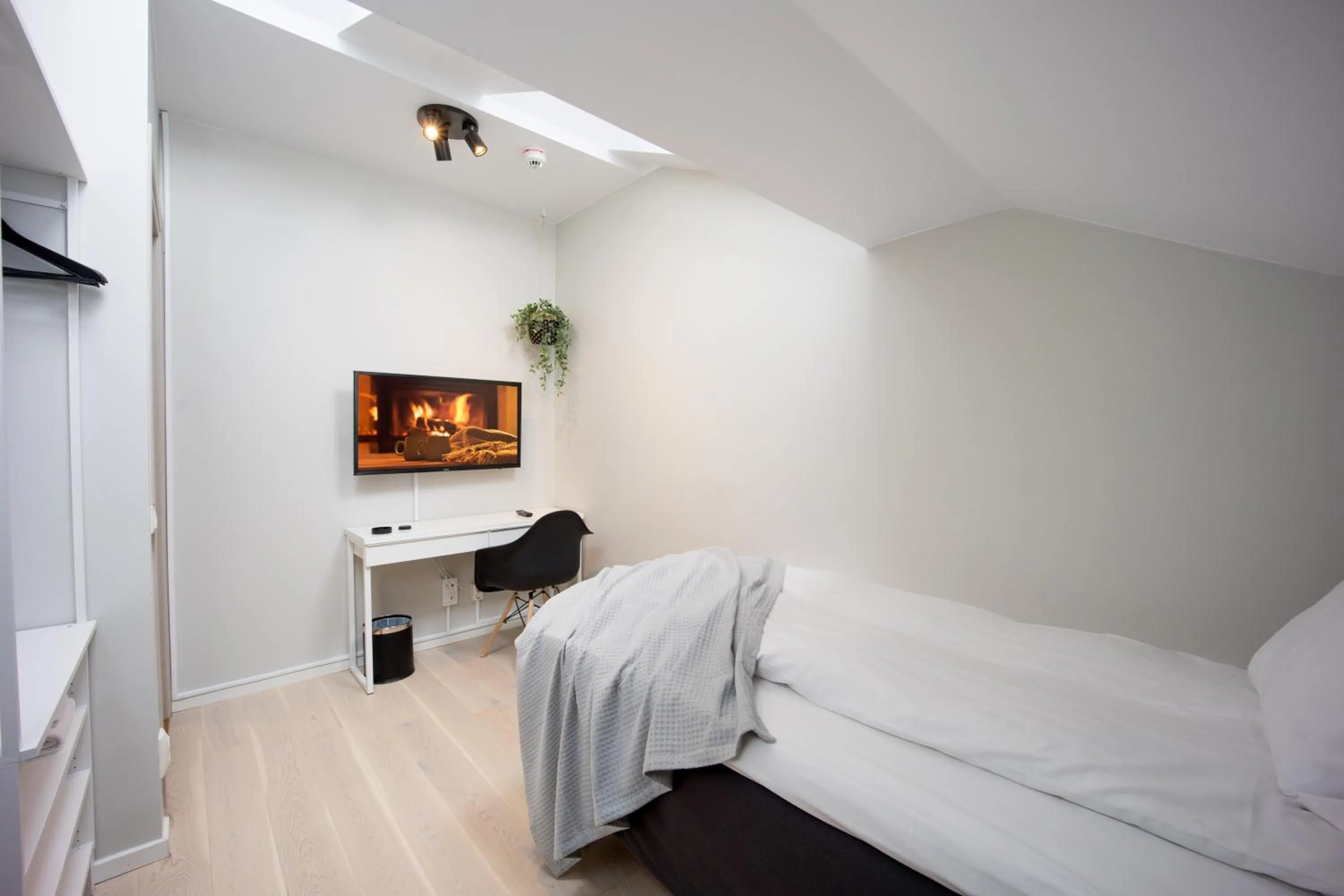 Bedroom, Bed in Foundry Hotel Apartments