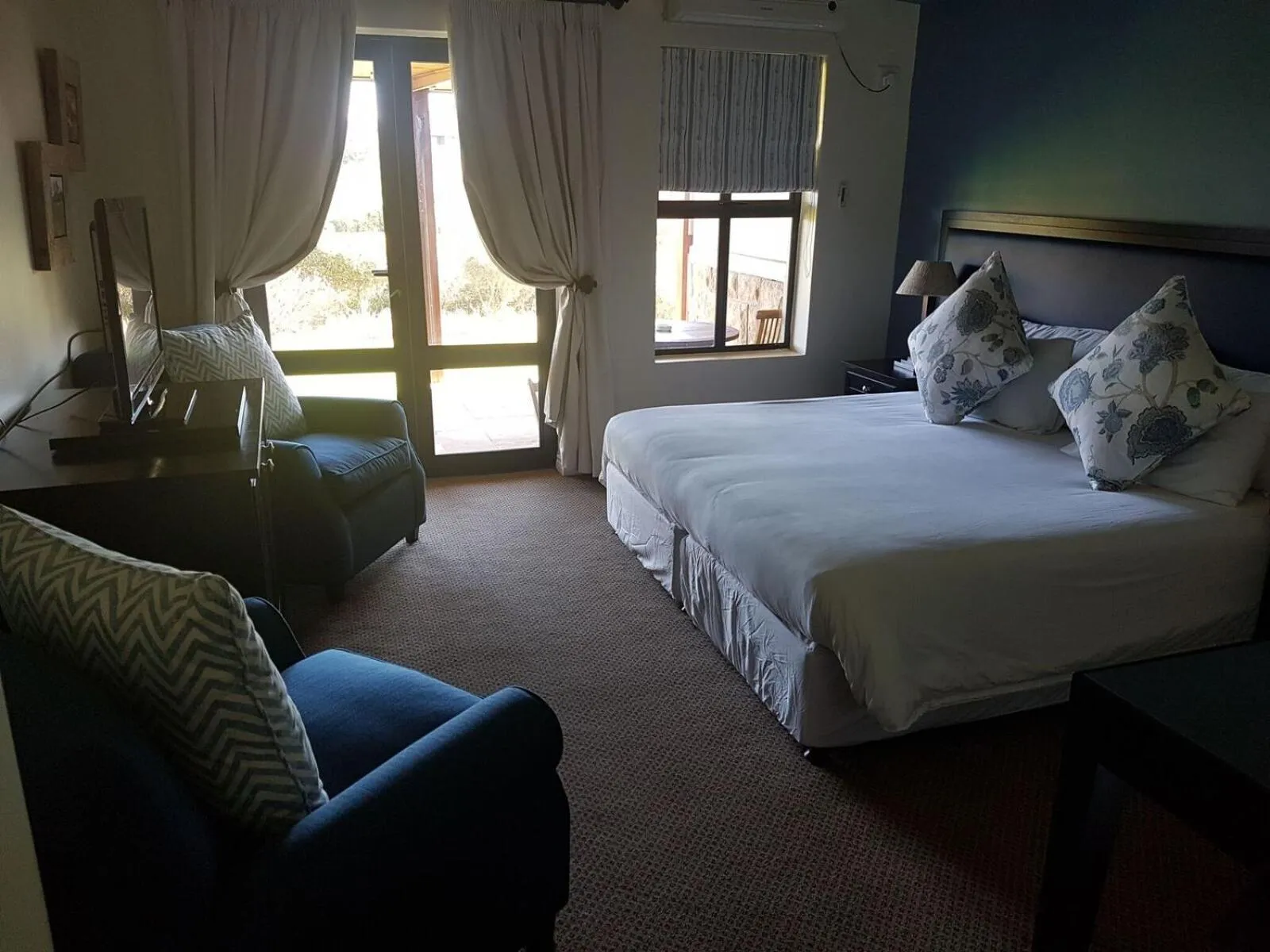 Bedroom, Bed in The Lodge at Atlantic Beach