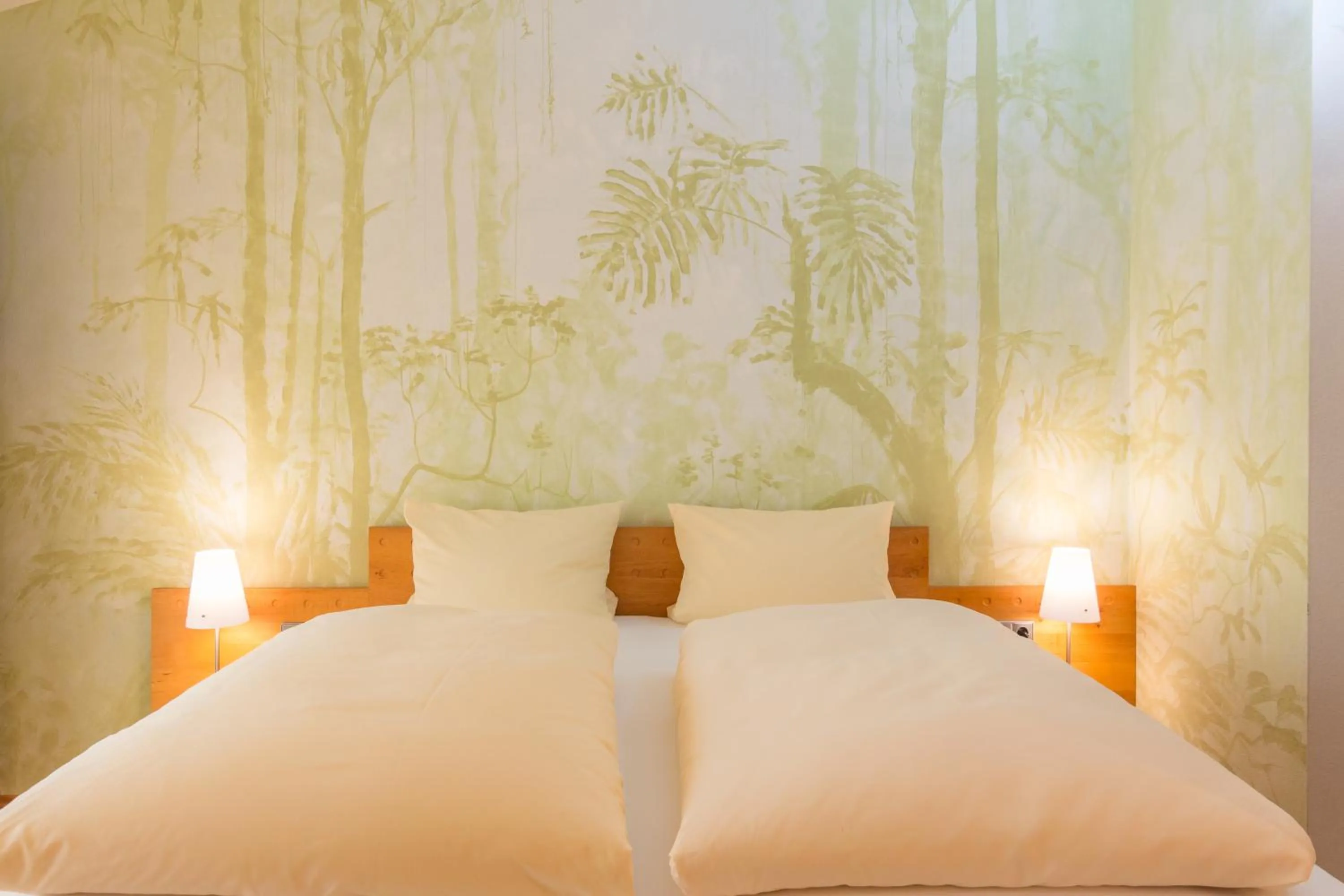 Photo of the whole room, Bed in Wirthshof Hotel & Chalets