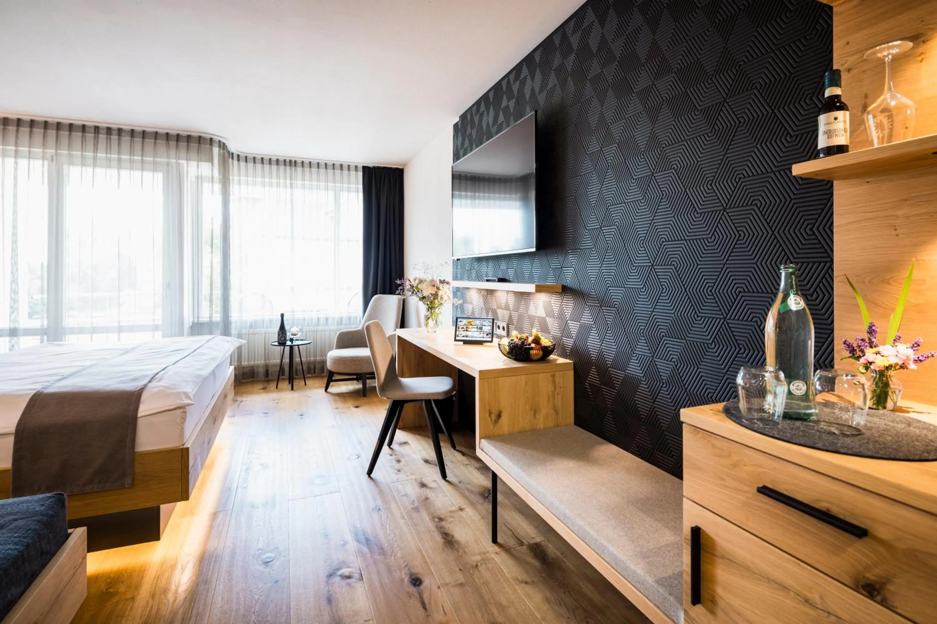 Living room, Bed in Wirthshof Hotel & Chalets