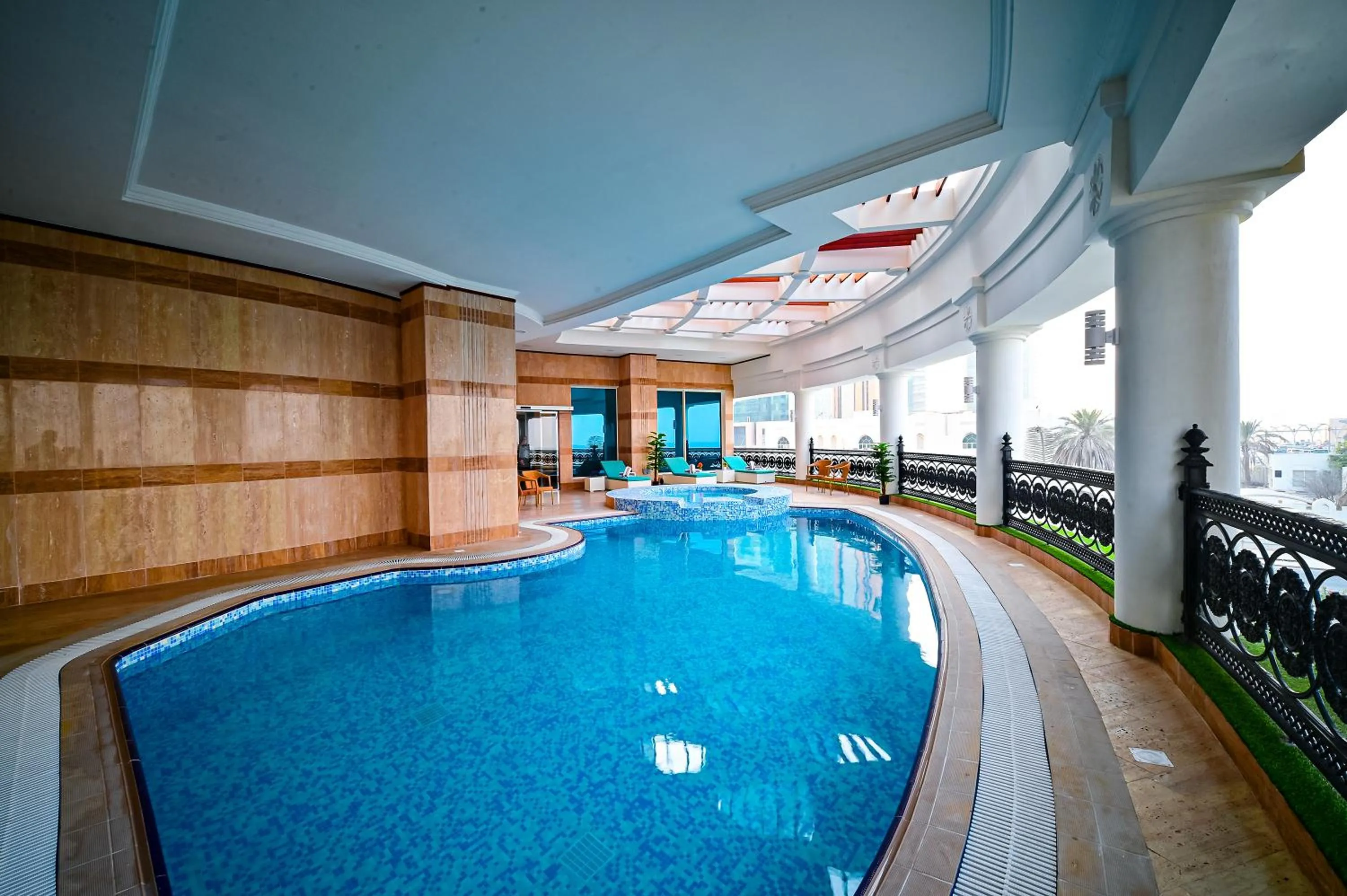 Pool view in Retaj Al Rayyan