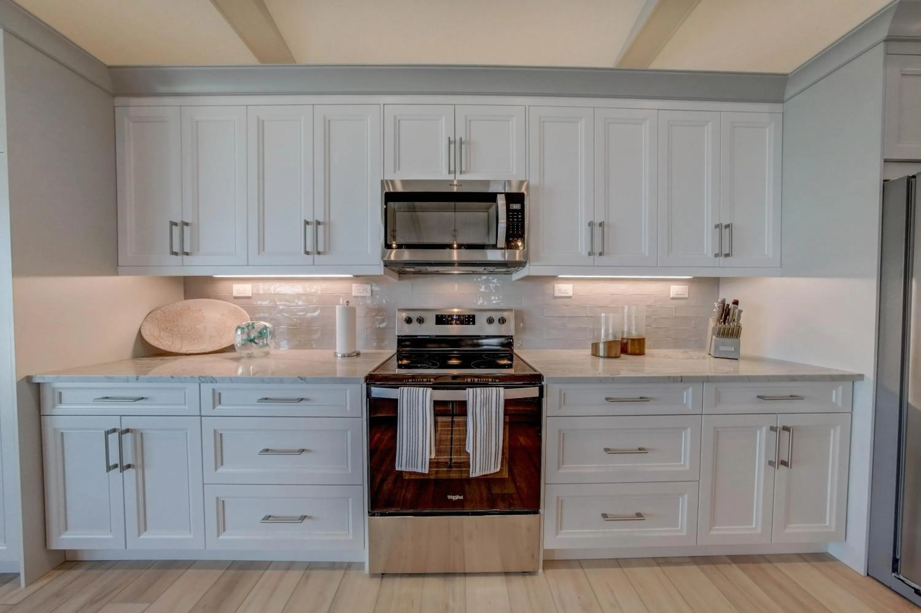 Villa Nautilus New Lux 3 Story Pool Hot Tub Home with Elevator- Steps away from the beach