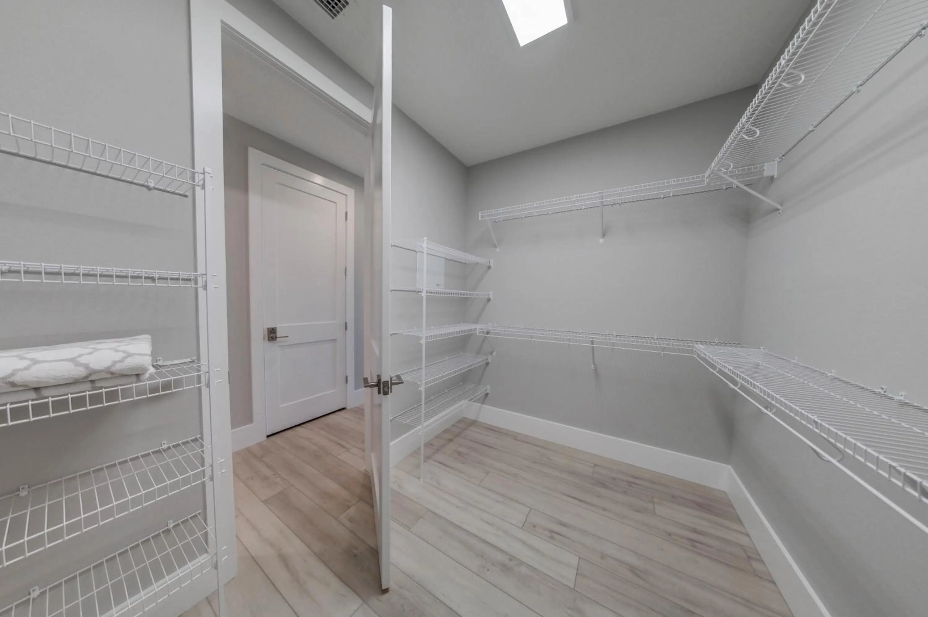 Villa Nautilus New Lux 3 Story Pool Hot Tub Home with Elevator- Steps away from the beach