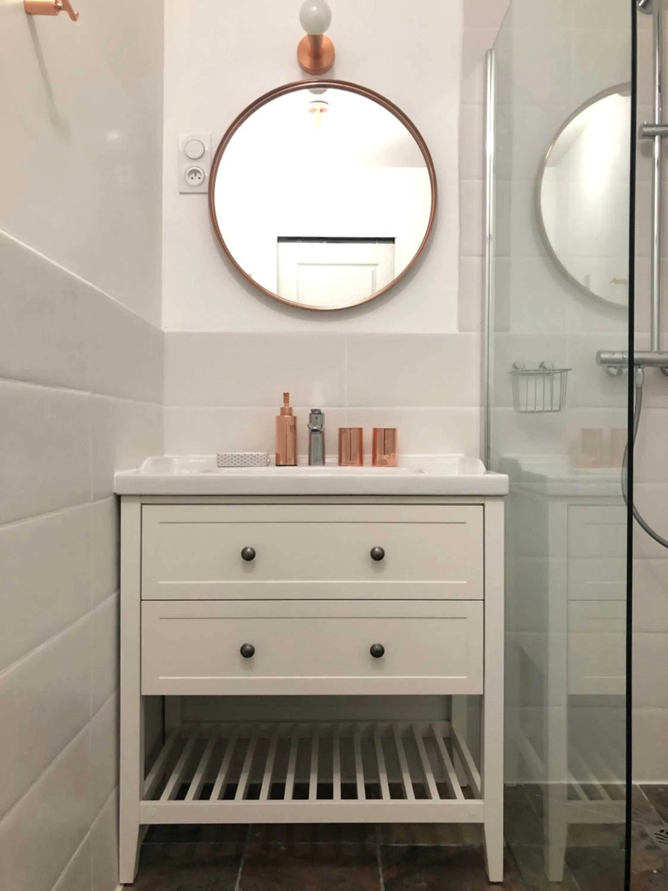 Bathroom in Jardin des Pérelles