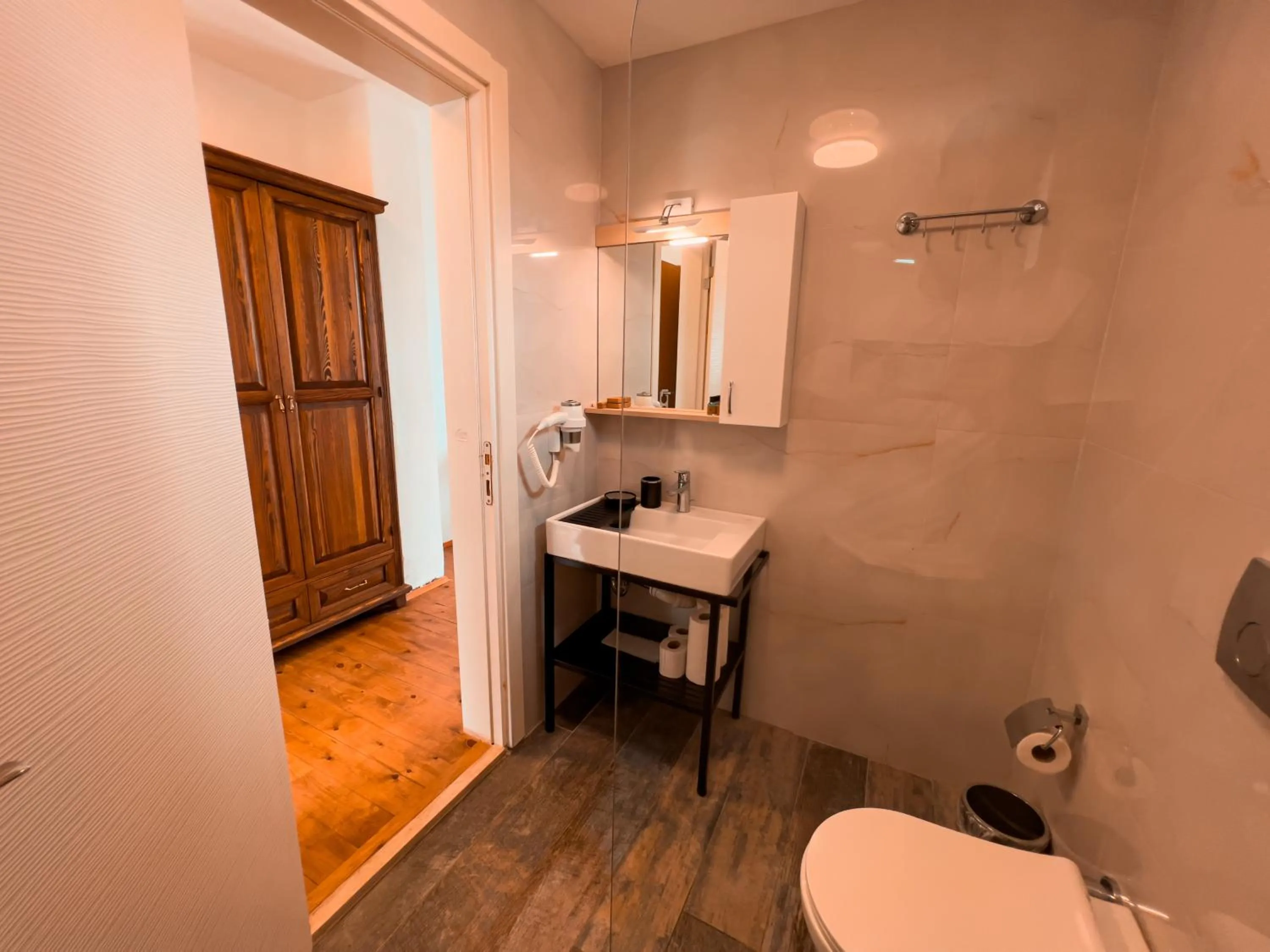 Shower in Alice Tatil Evi OTEL