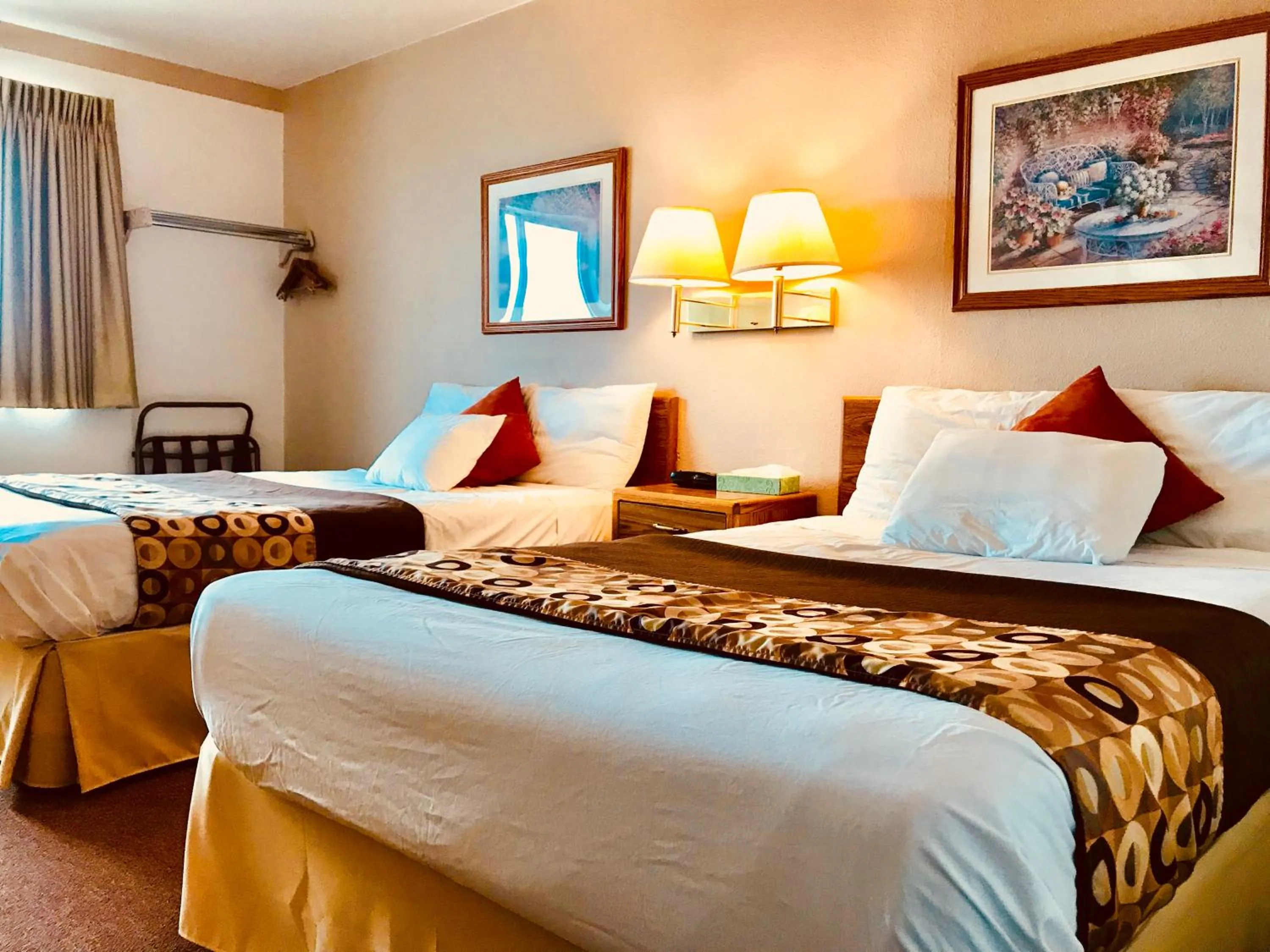 Bed in STAY INN Burlington