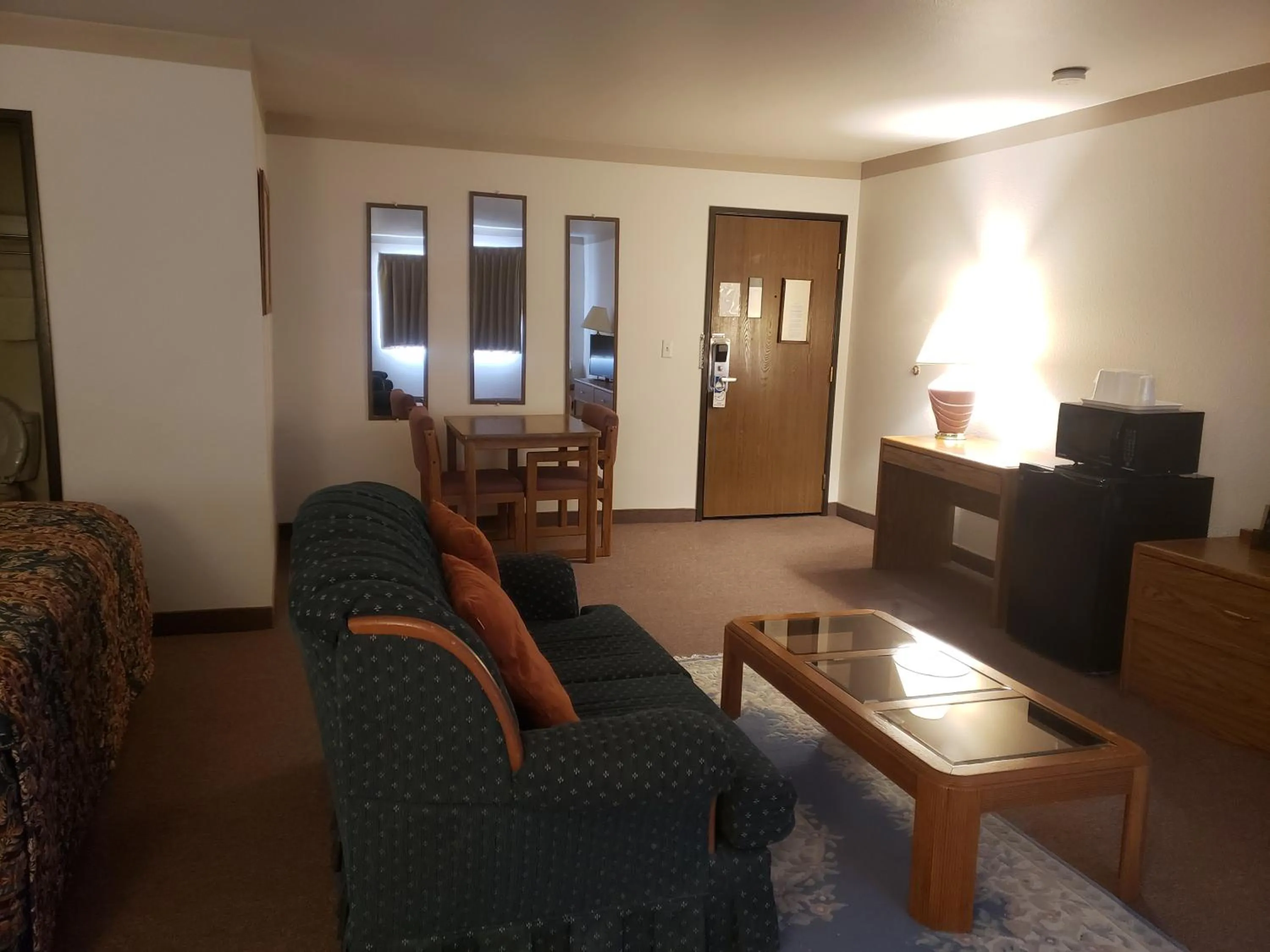 Living room in STAY INN Burlington