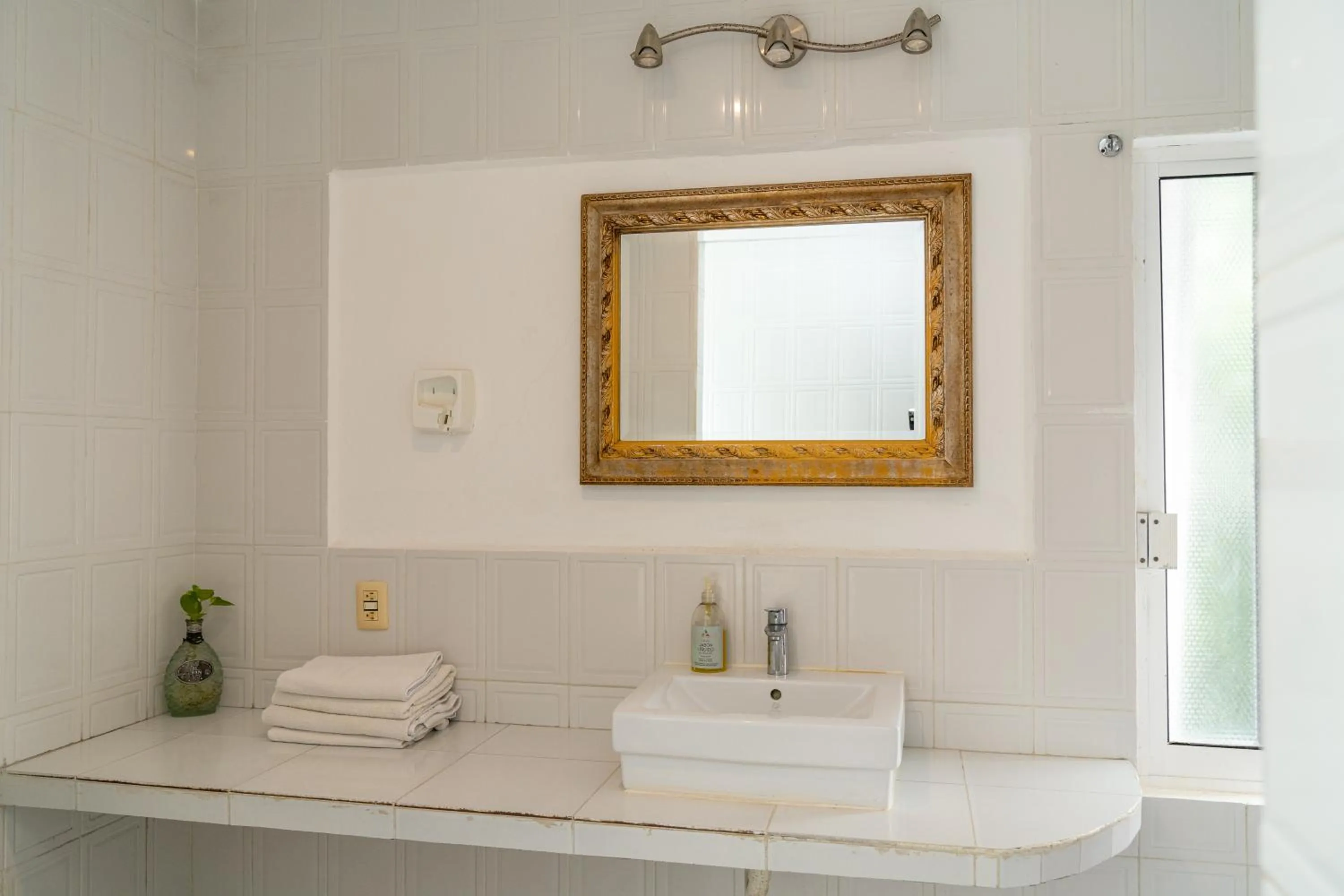 Bathroom in Rustik-inn Rooms