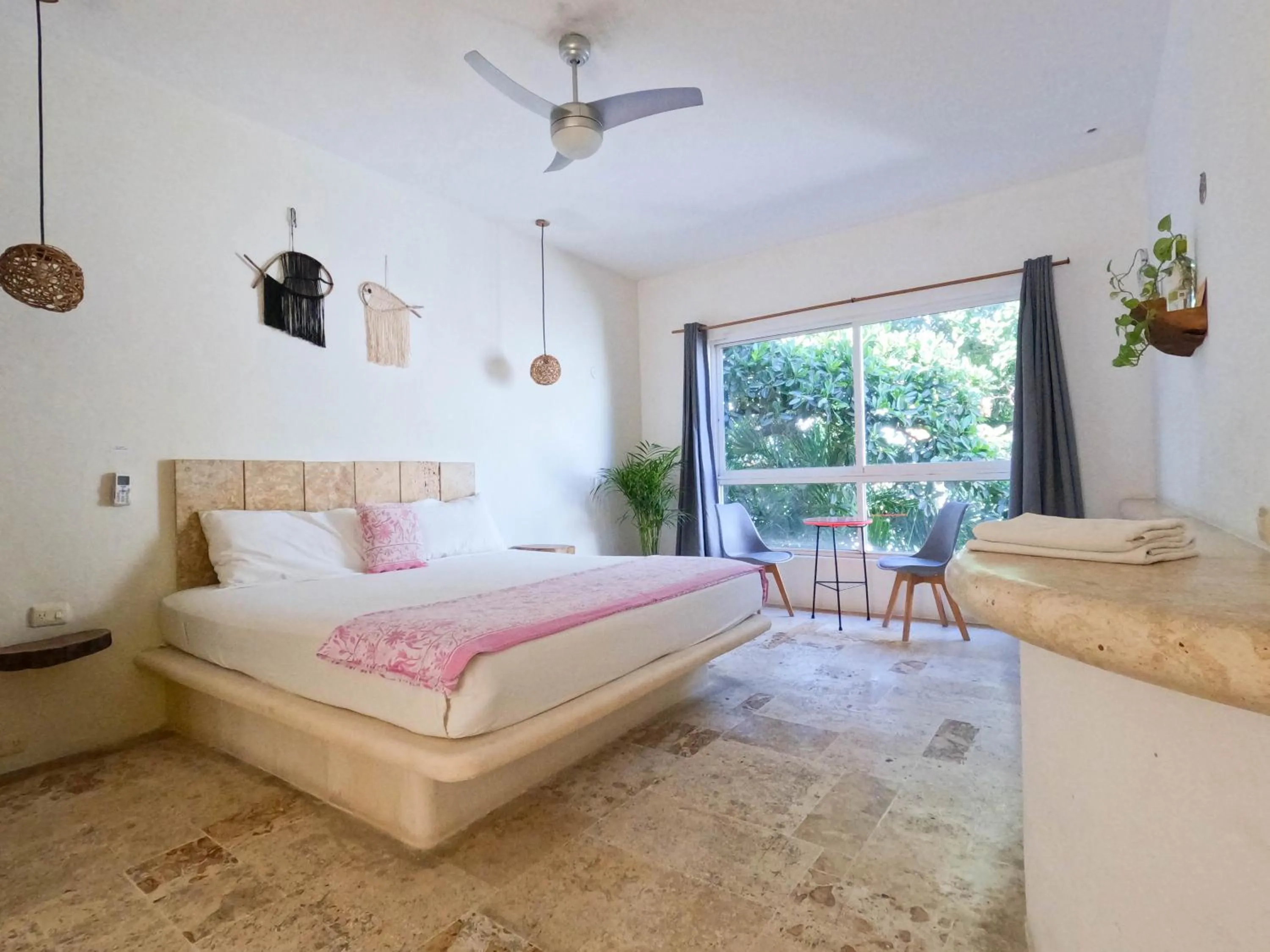 Bedroom, Bed in Rustik-inn Rooms